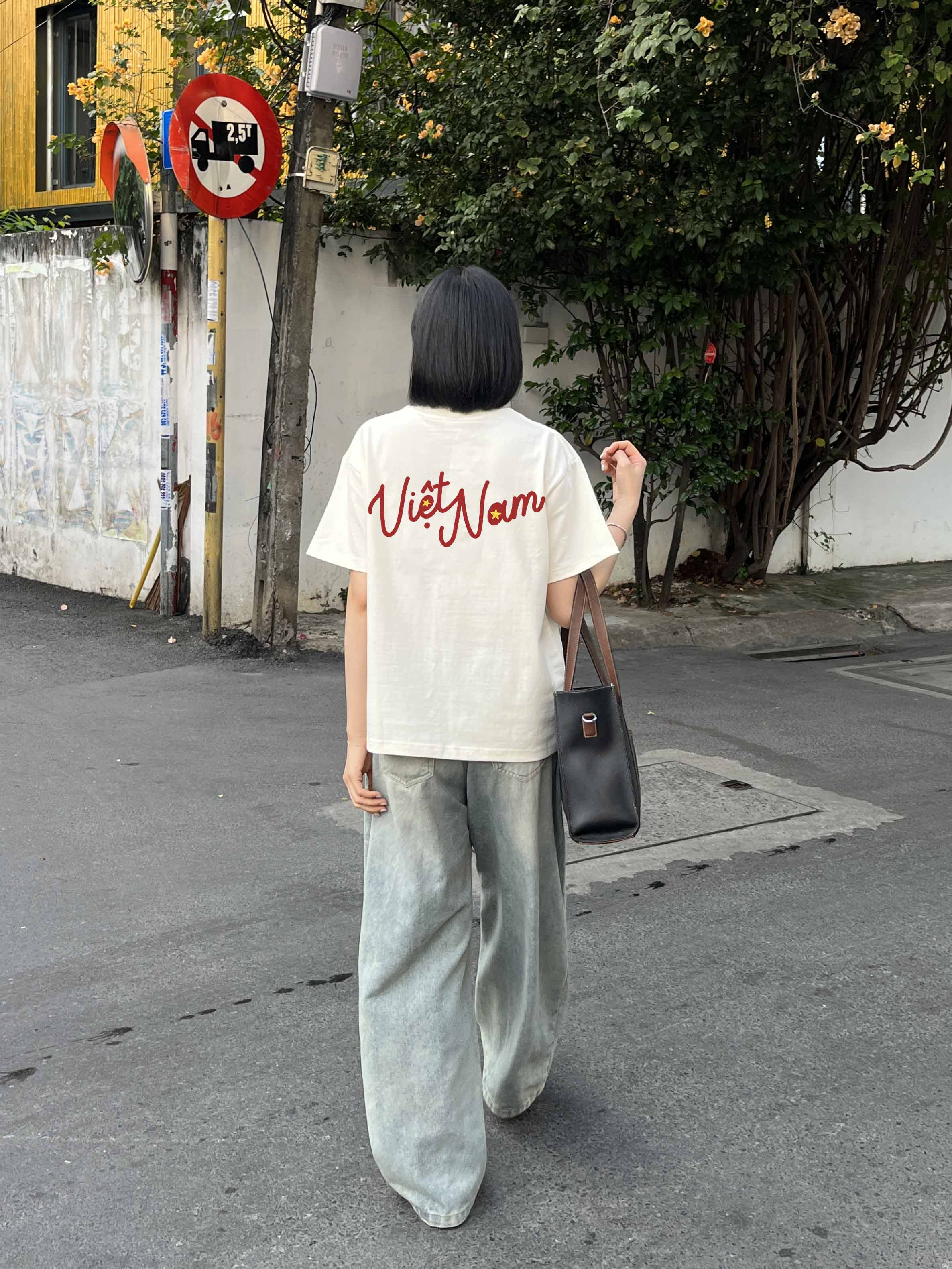 Áo thun Việt Nam hình tim form boxy AXD2447 Miucho vải 100% cotton co giãn thoáng mát cổ tròn in mix_thumbnail_3