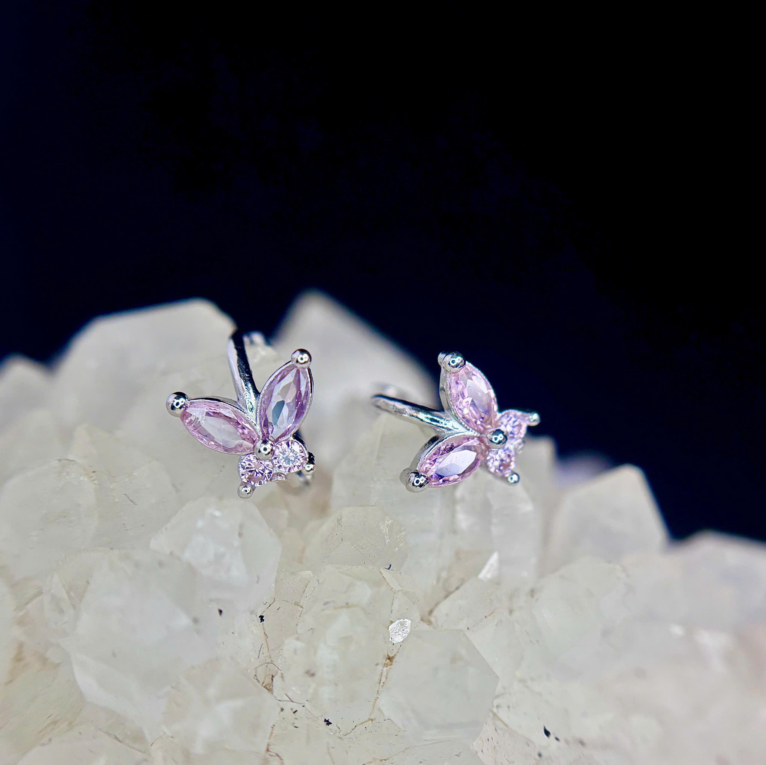 Khuyên vòng bạc si kim bướm hồng trong suốt size 6_thumbnail_3