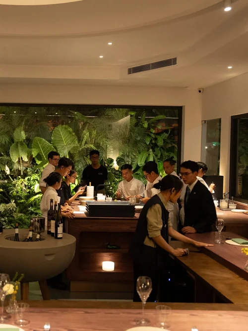 20-06+IMPERIAL+CAVARIAR+BERLIN-152-2(1)