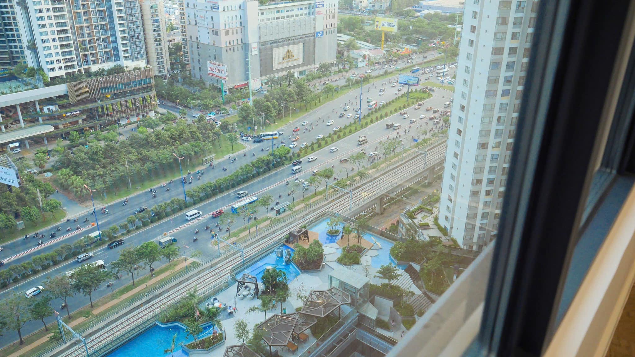 Siêu phẩm - cập nhật mới căn hộ 3PN cho thuê, view sông khách hàng có thể dọn vào ở ngay_thumbnail_1