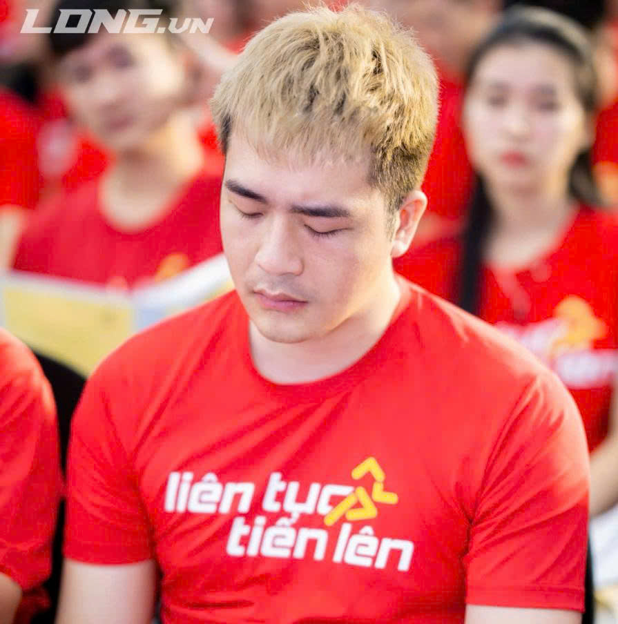 gen-n-z7619499538253_ec6eaf45928aee2e46034590823616ee