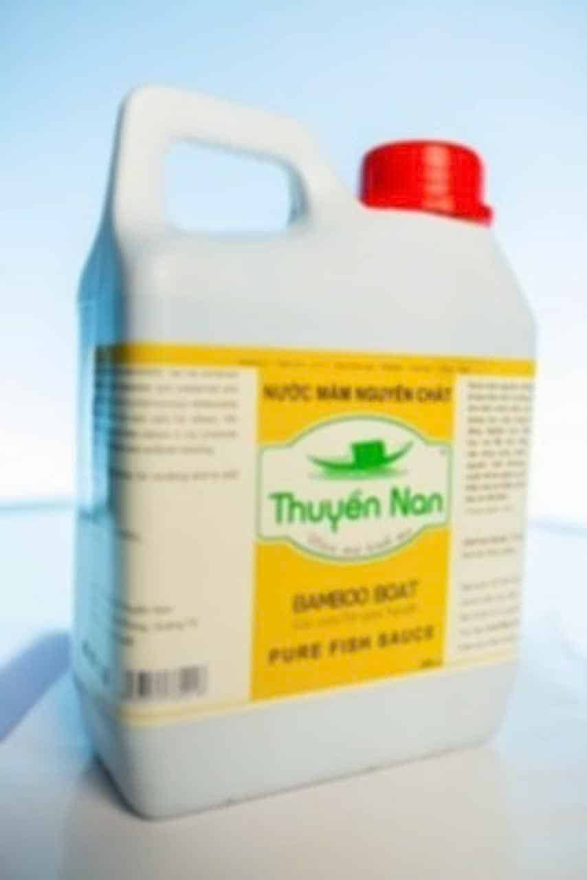 Nước Mắm Nguyên Chất Thuyền Nan Can 1 lít