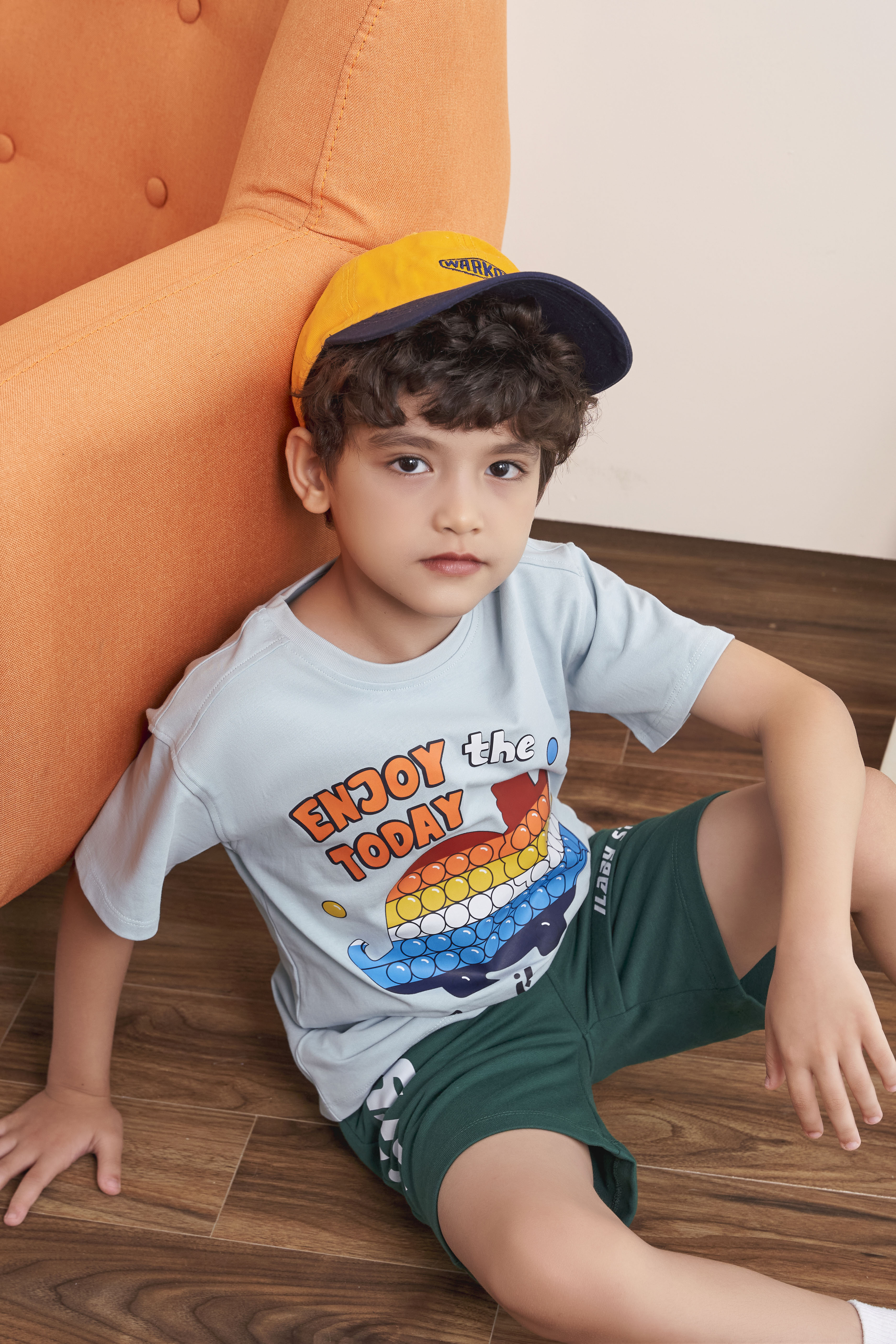 Áo phông basic in thân trước_thumbnail_4