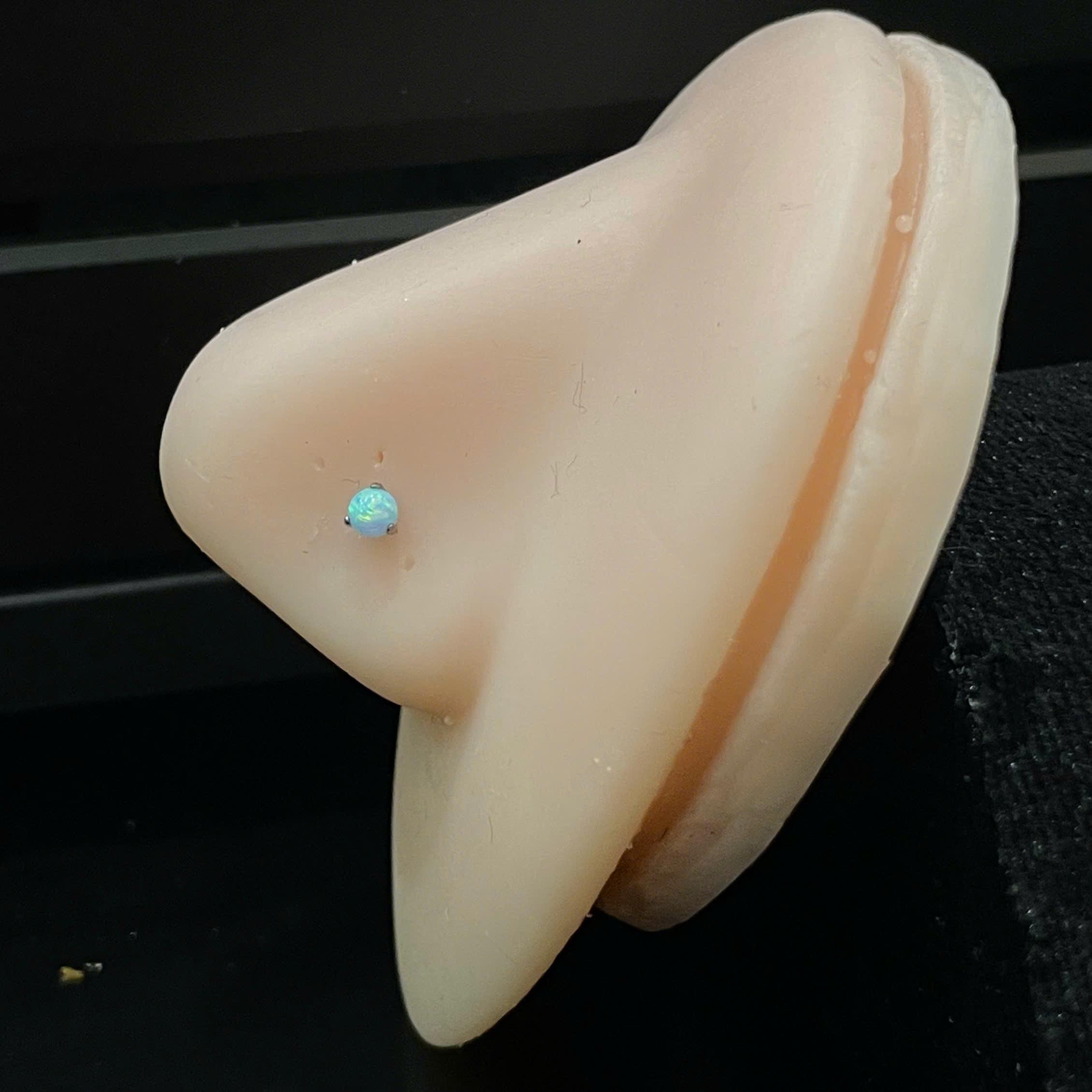 mũi C titan đá opal xanh biển chấu tròn_thumbnail_3