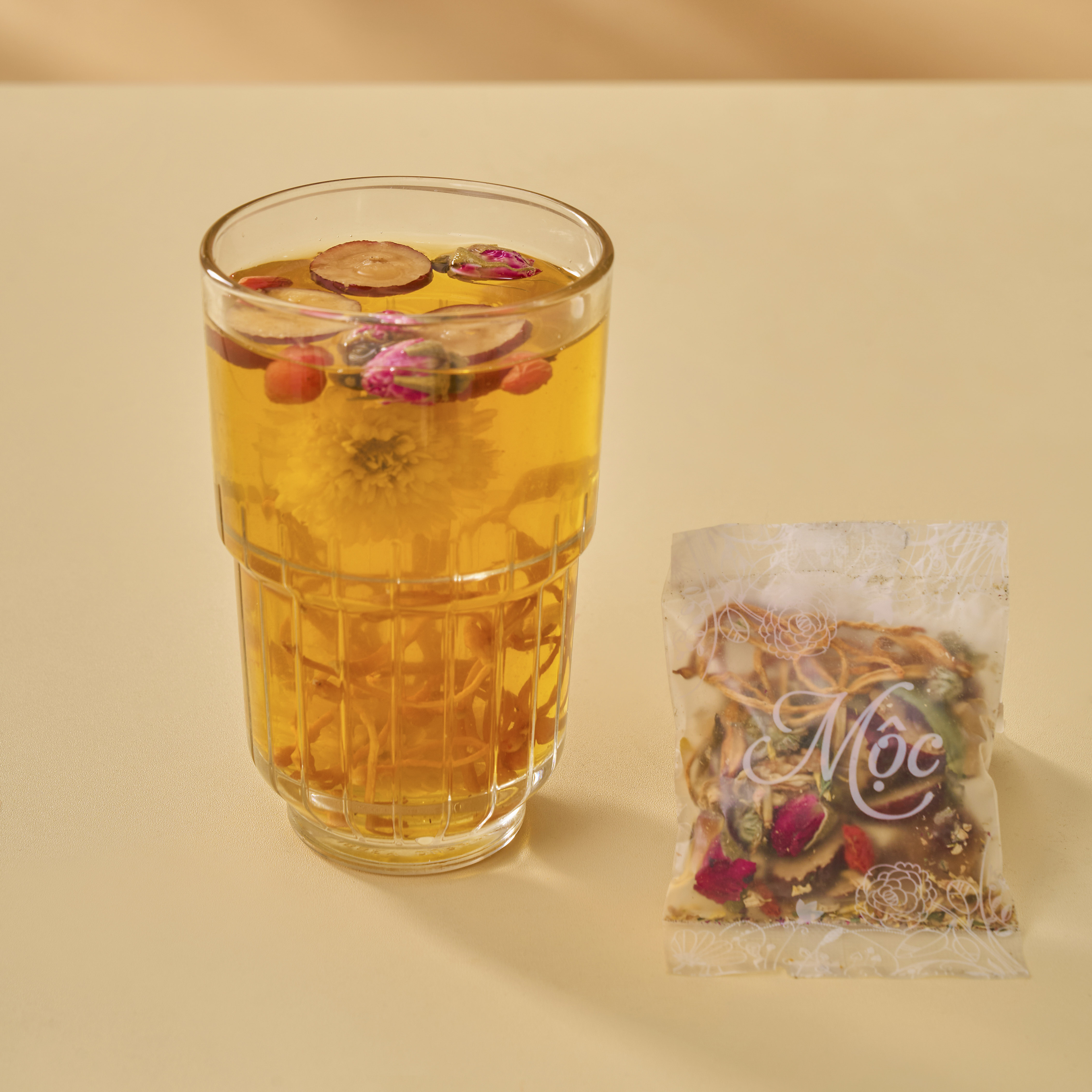 Trà đông trùng 7 vị 30 Gói+ tặng 5 gói + tặng bình thủy tinh + túi đựng_thumbnail_2