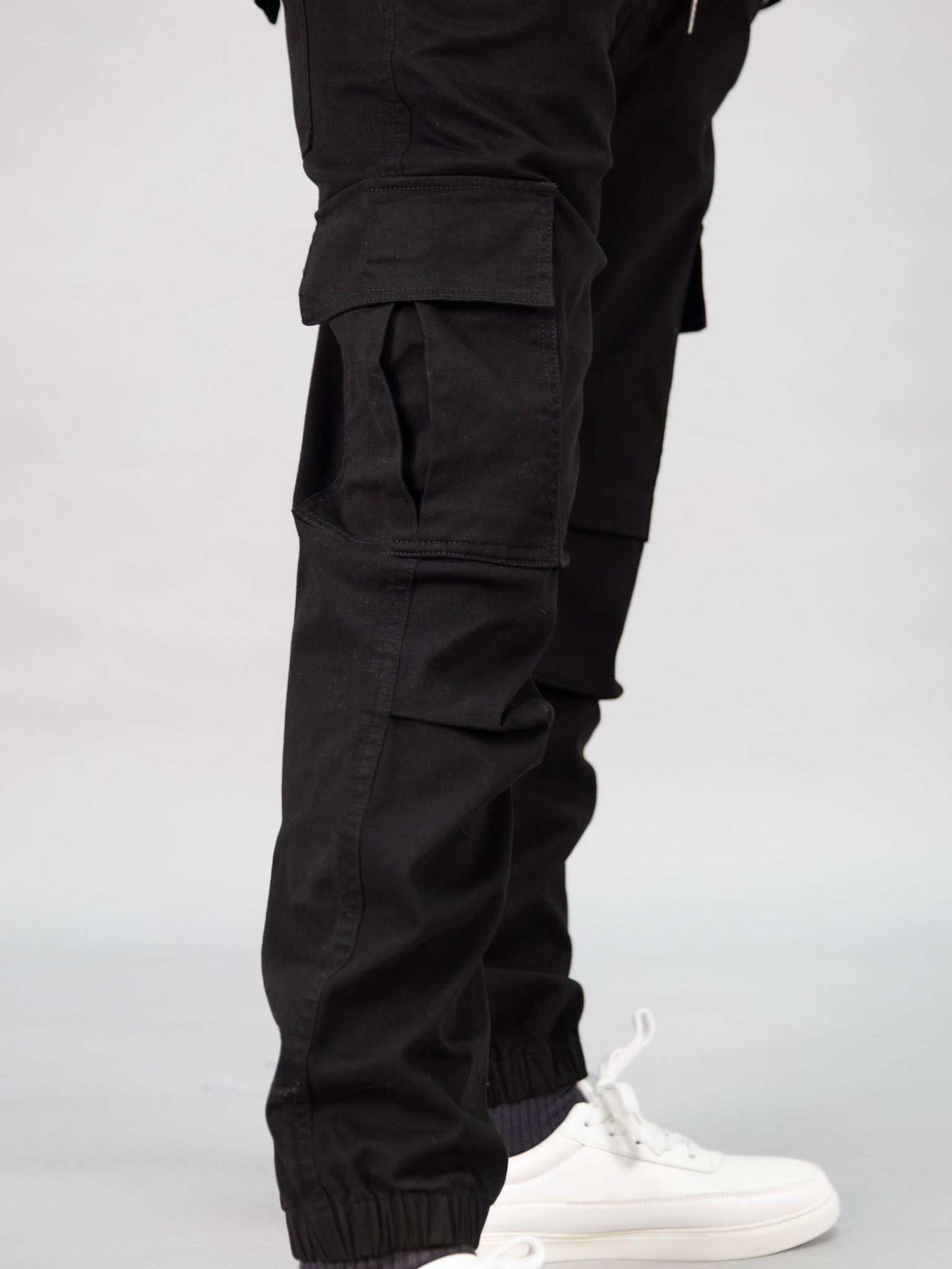 Quần kaki túi hộp màu đen_thumbnail_2