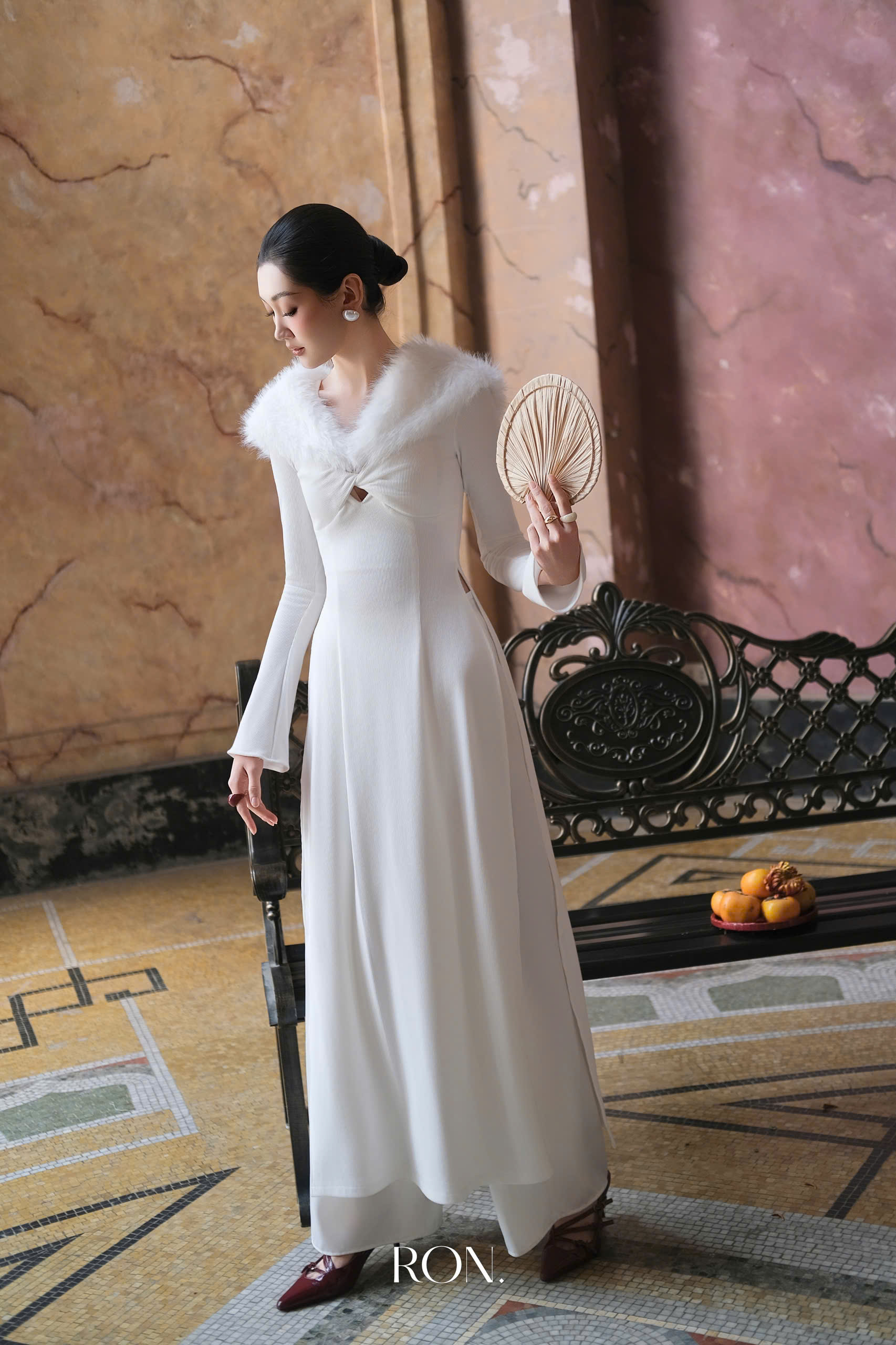 Set Áo Dài Linh Ý Kèm Choàng Lông_thumbnail_2