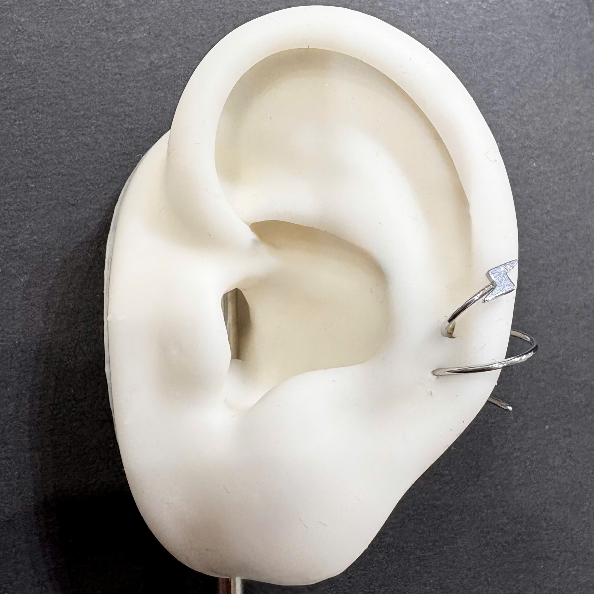 Xoắn 2 vòng xấm sét_thumbnail_1