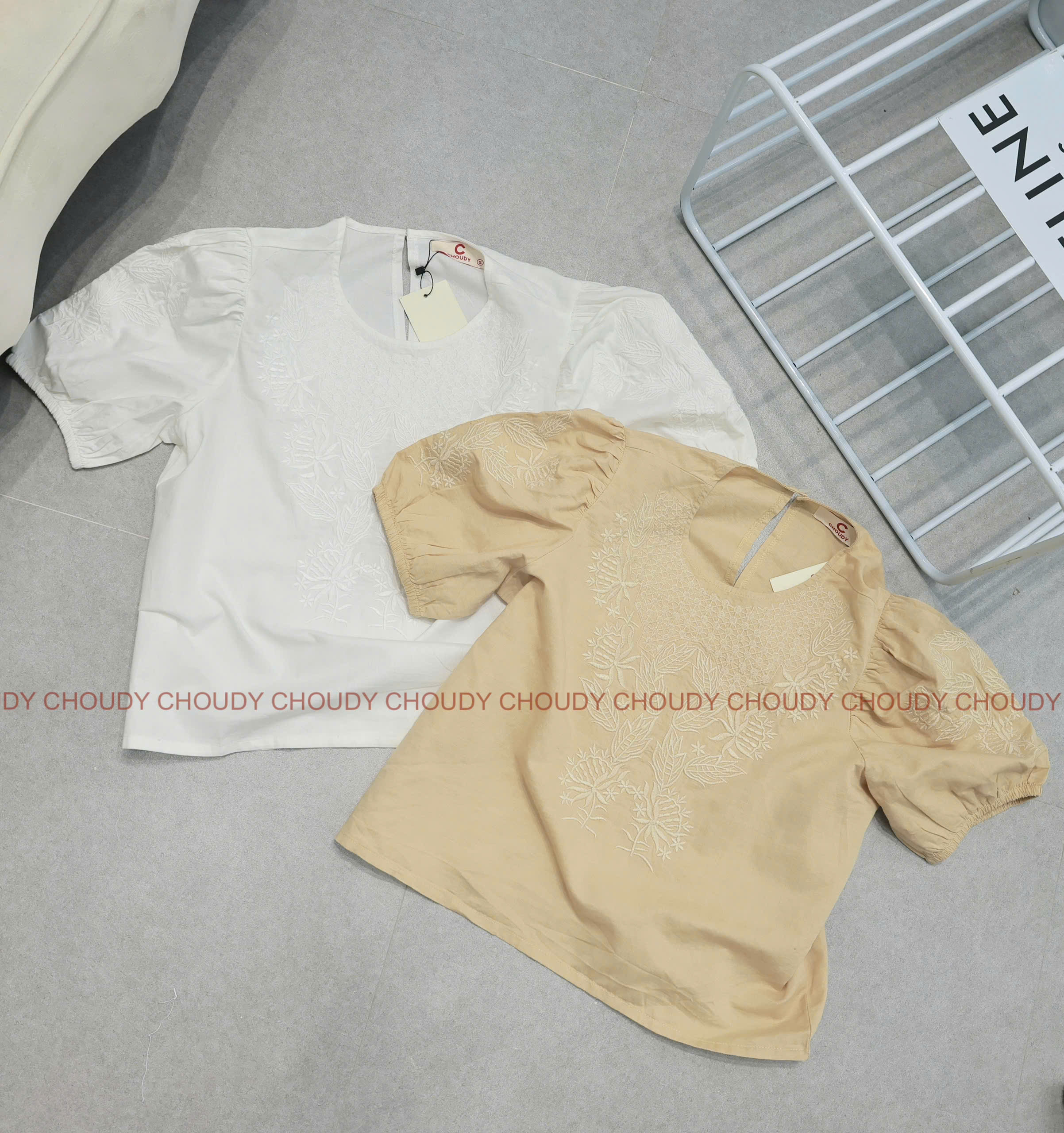 U32 ÁO THÊU 2 MÀU_thumbnail_1