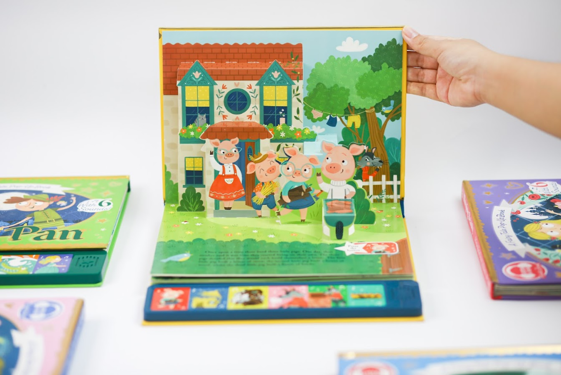 POP-UP-SOUND-BOOK-THREE-LITTLE-PIGS-GIA-BIA-482k-unisex.png