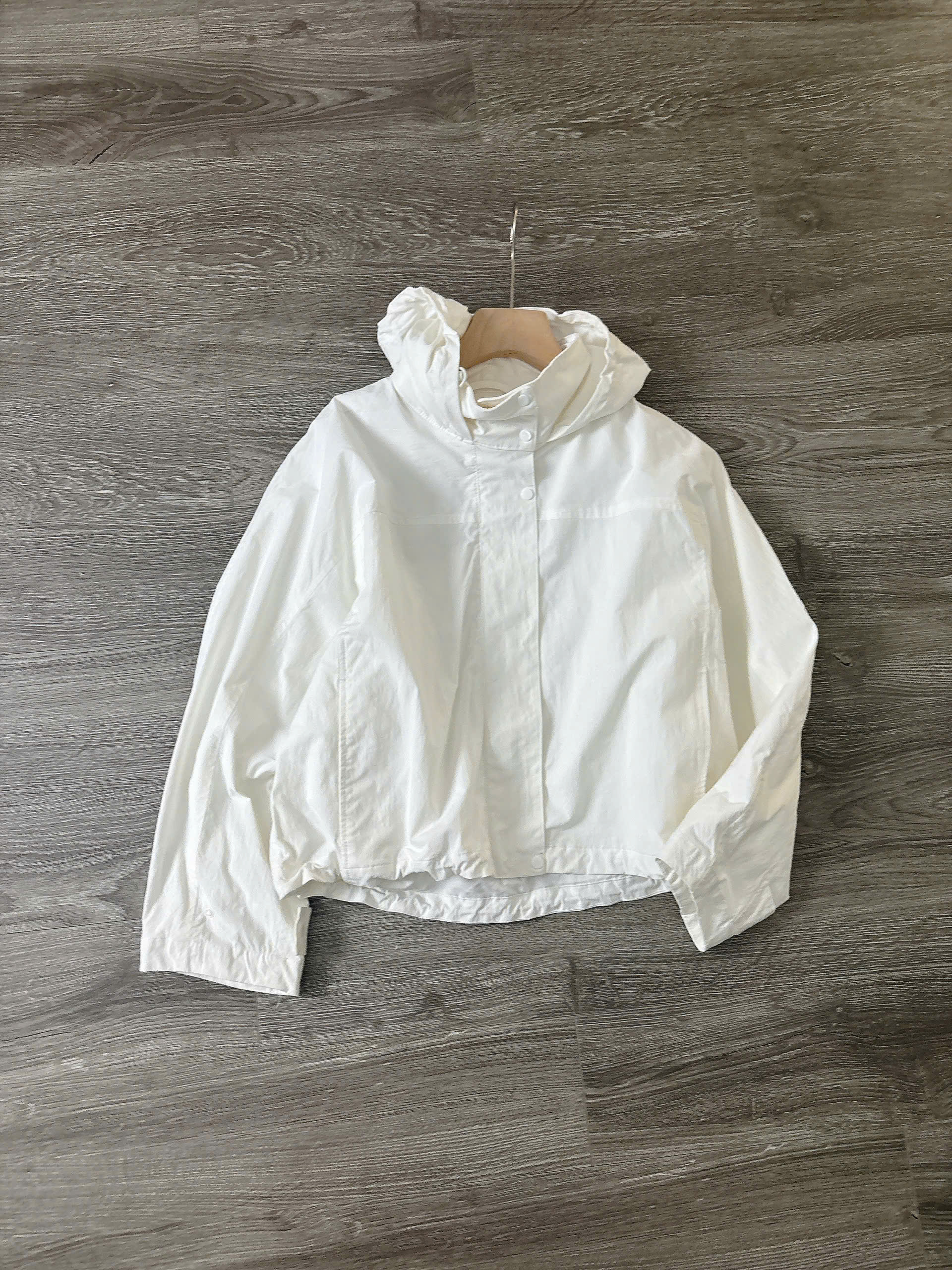 A834 ÁO KHOÁC TRẮNG_thumbnail_13