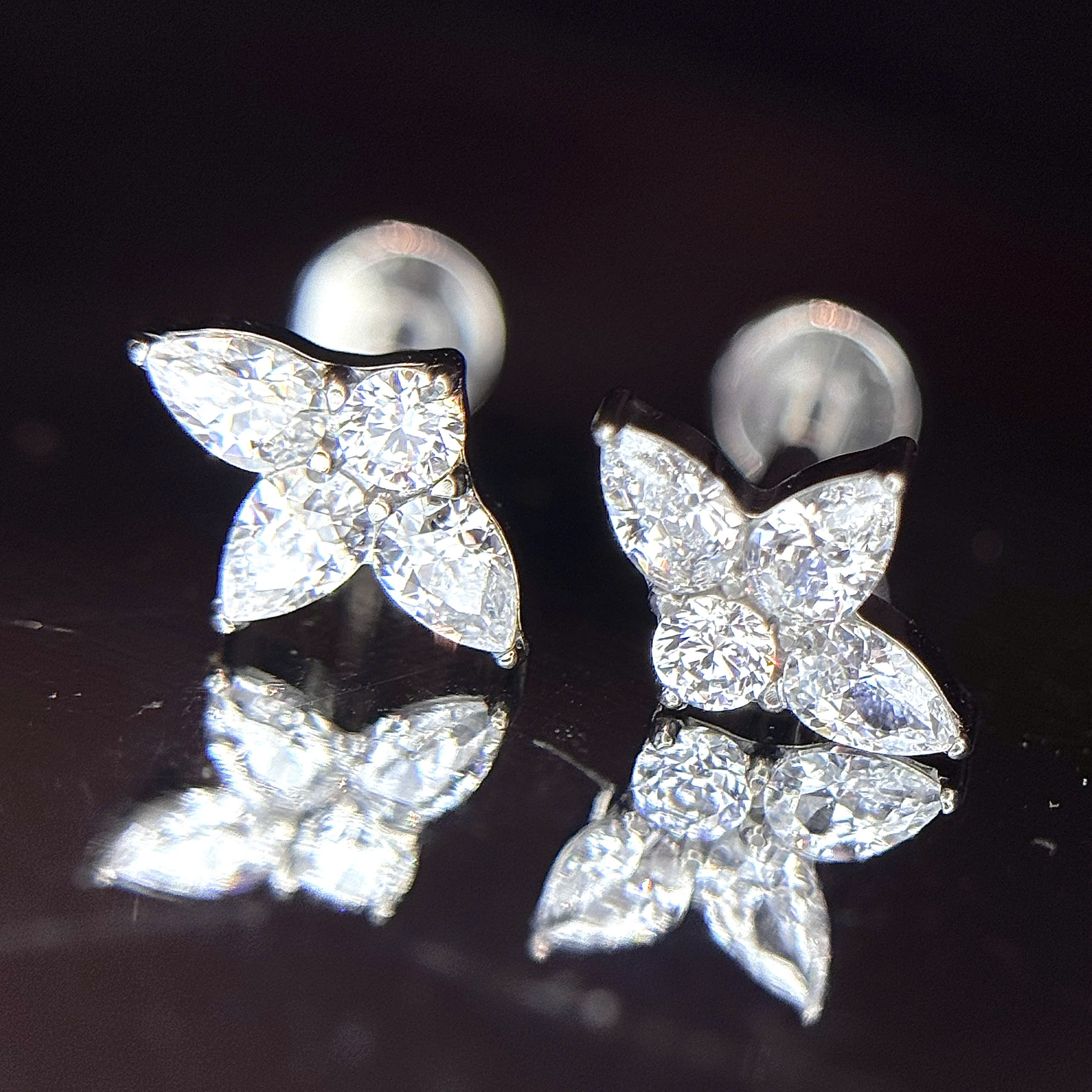 Khuyên kiểu titan hoa 3 lá giọt nước_thumbnail_3