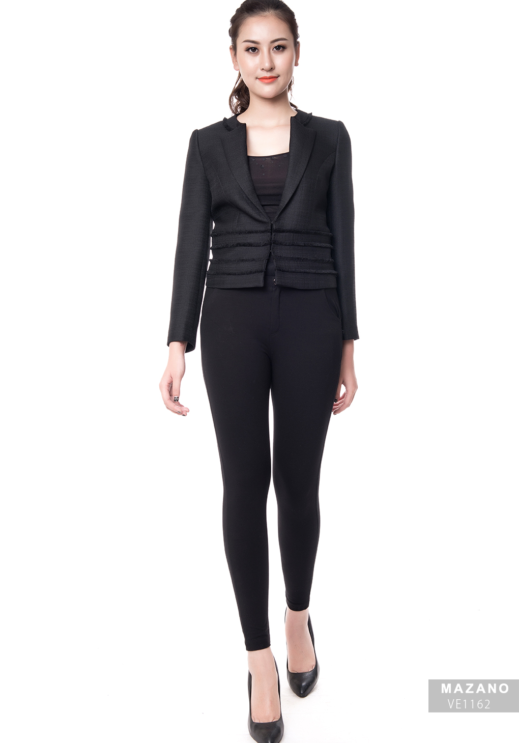 Áo Vest vải Gto đen xếp ly bụng cách điệu