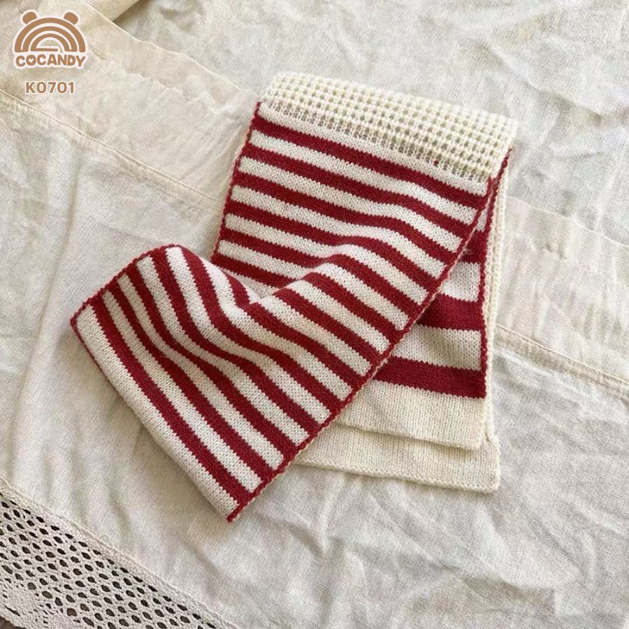Khăn len nhập BE kẻ ngang ĐỎ
