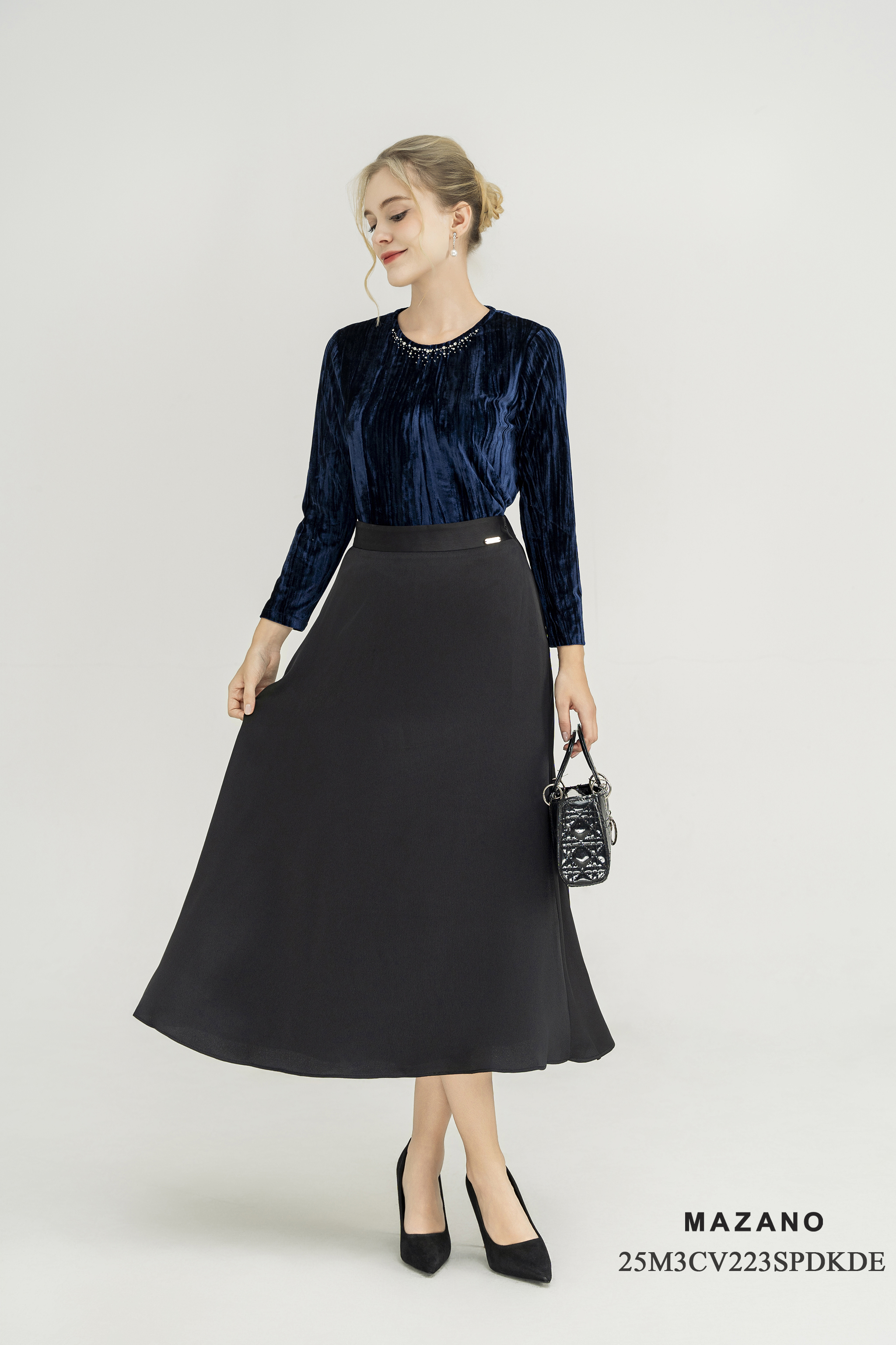 Chân váy A rủ nhẹ Vải lụa dày Cạp cao Dài trên mắt cá chân_thumbnail_2