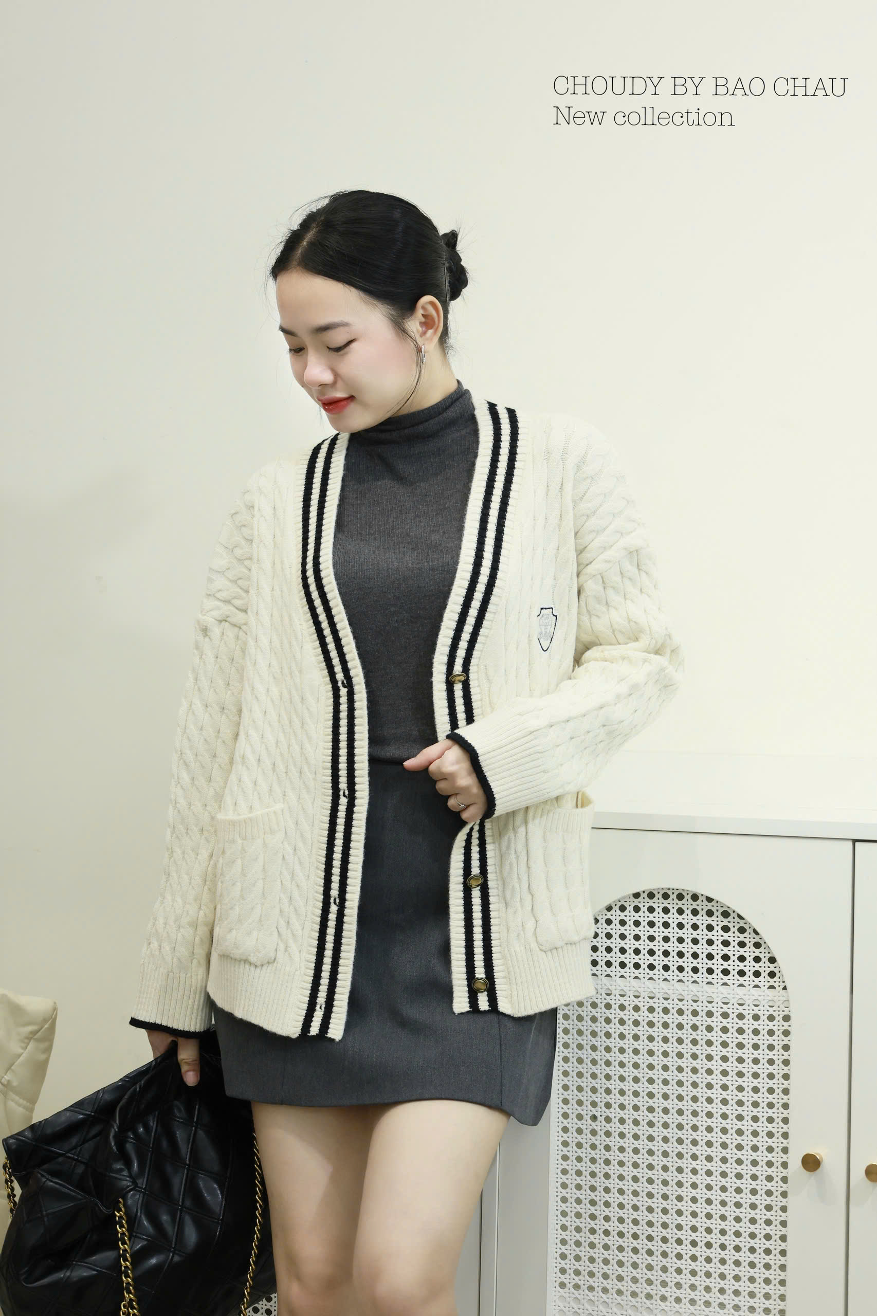 A805 ÁO KHOÁC DỆT KIM 2 MÀU