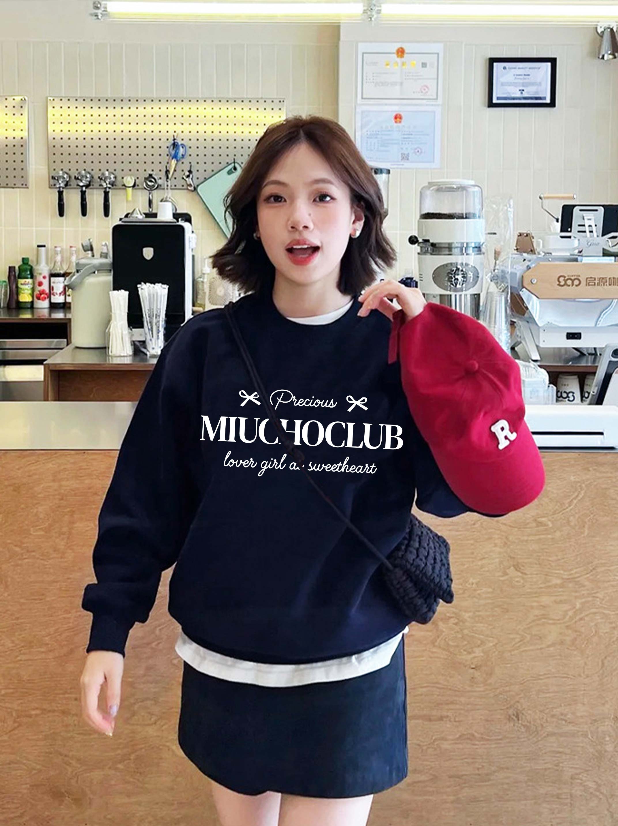 Áo sweater nữ form boxy 1924 Miucho cổ tròn vải nỉ bông 350 GSM dày dặn in basic_thumbnail_5