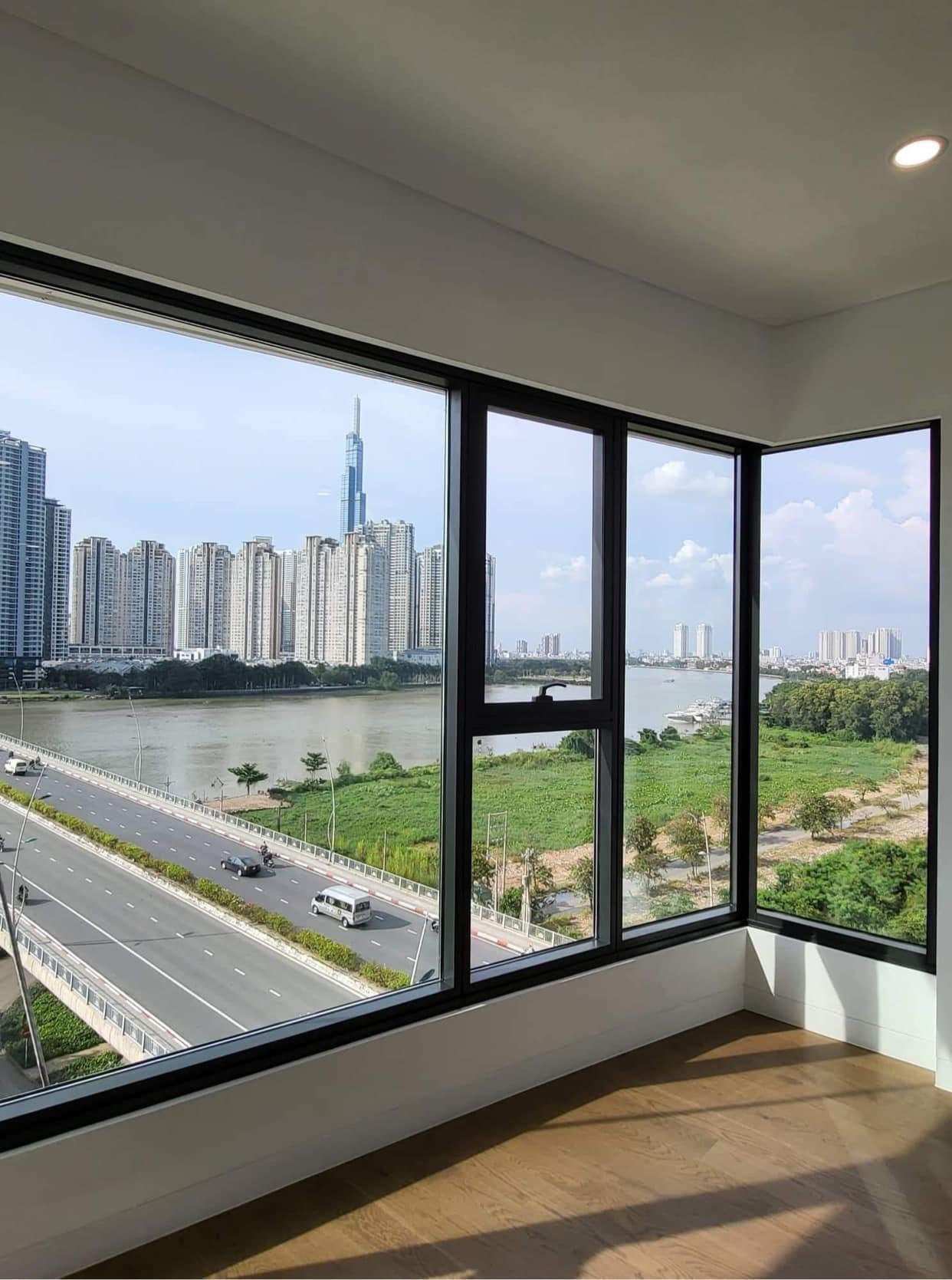 Cần cho thuê căn hộ 4 phòng ngủ giá tốt trong đầu năm 2024, khách chốt nhanh chủ nhà có lì xì.