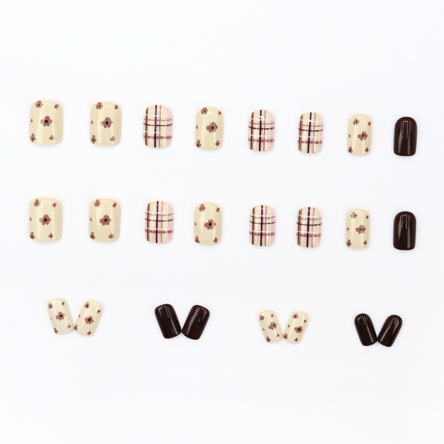 Nail 3068_thumbnail_2