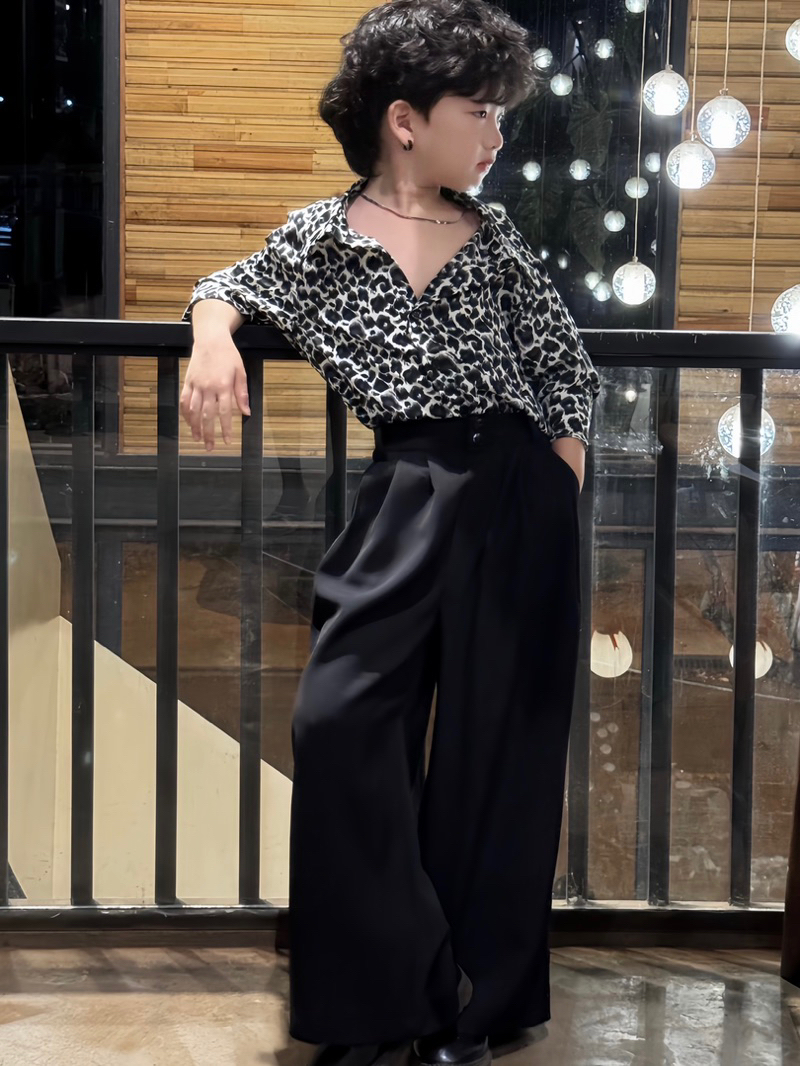 Bộ Quần Áo Lụa Beo Thoáng Mát, Dáng Rộng Cho Bé Trai (không bao gồm áo thun trắng bên trong)._thumbnail_3