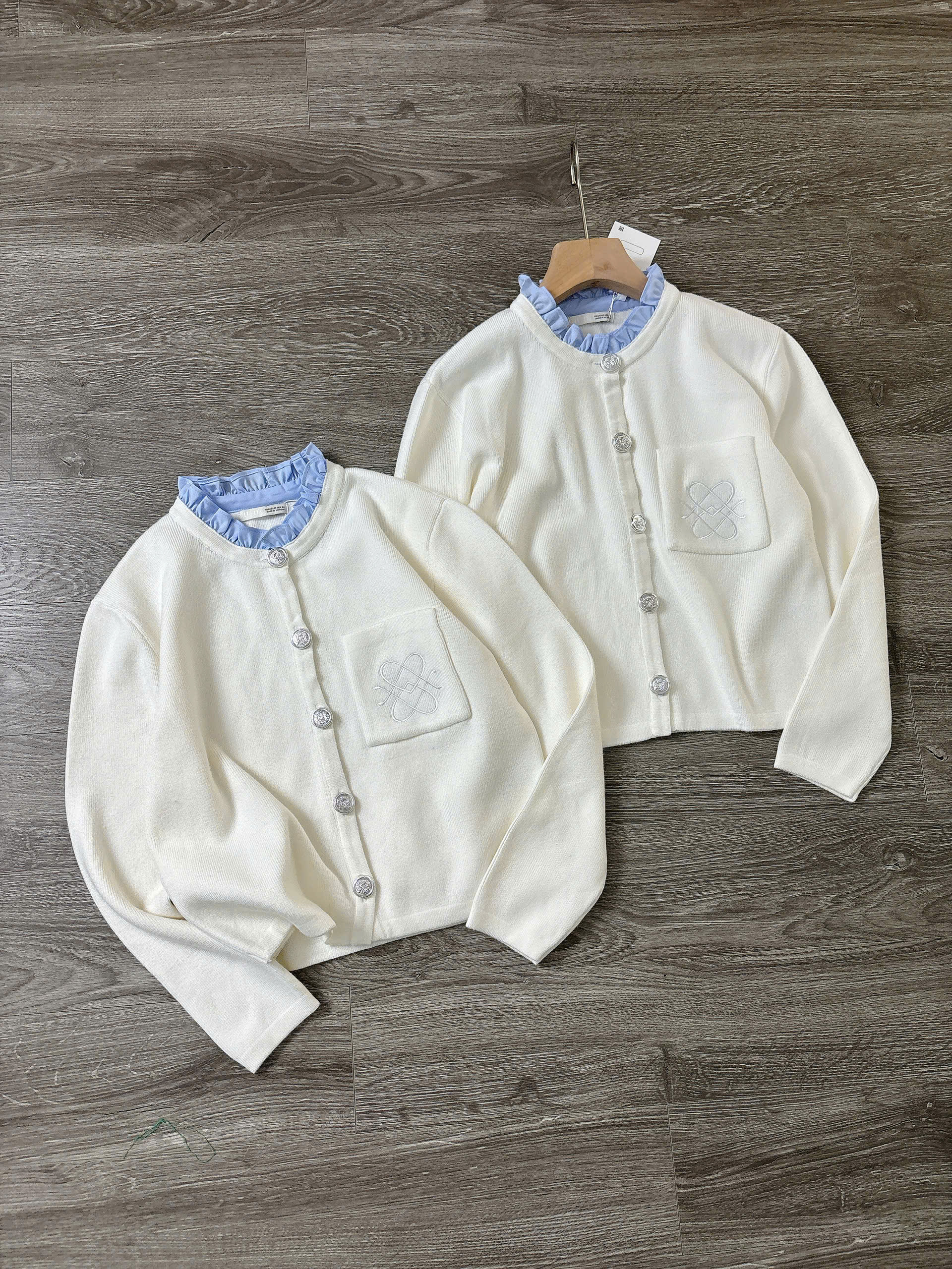 A855 ÁO DỆT KIM TRẮNG_thumbnail_1