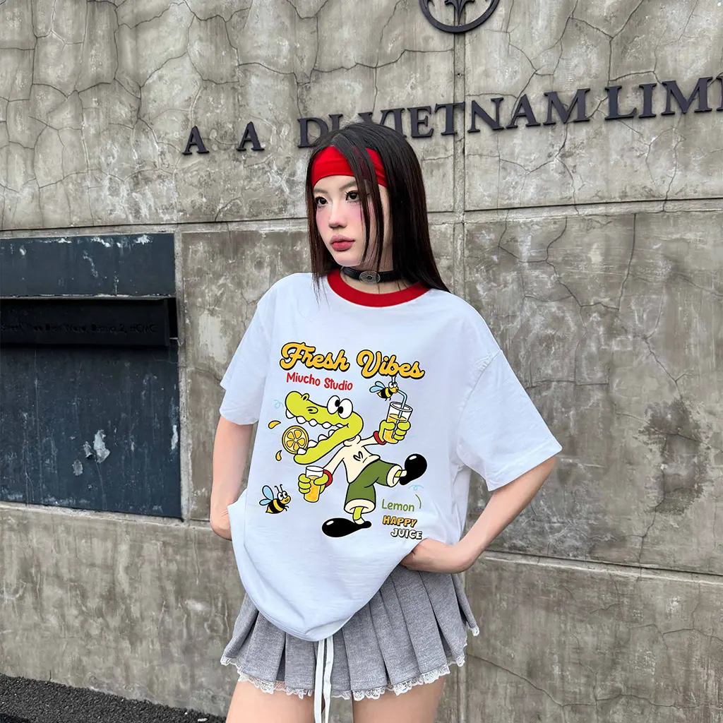 Áo thun boxy phối cổ đỏ hoạt hình dễ thương Miucho 3152_thumbnail_4