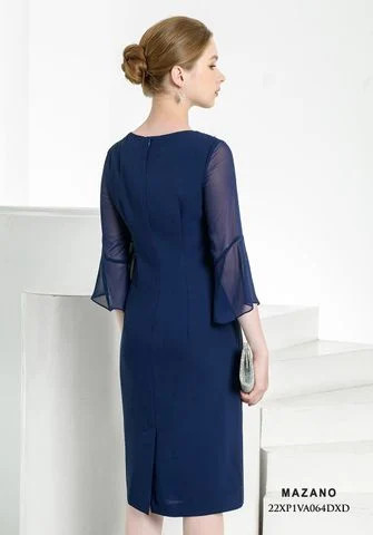 Đầm xanh phối voan tay rủ đính đá cổ_thumbnail_1