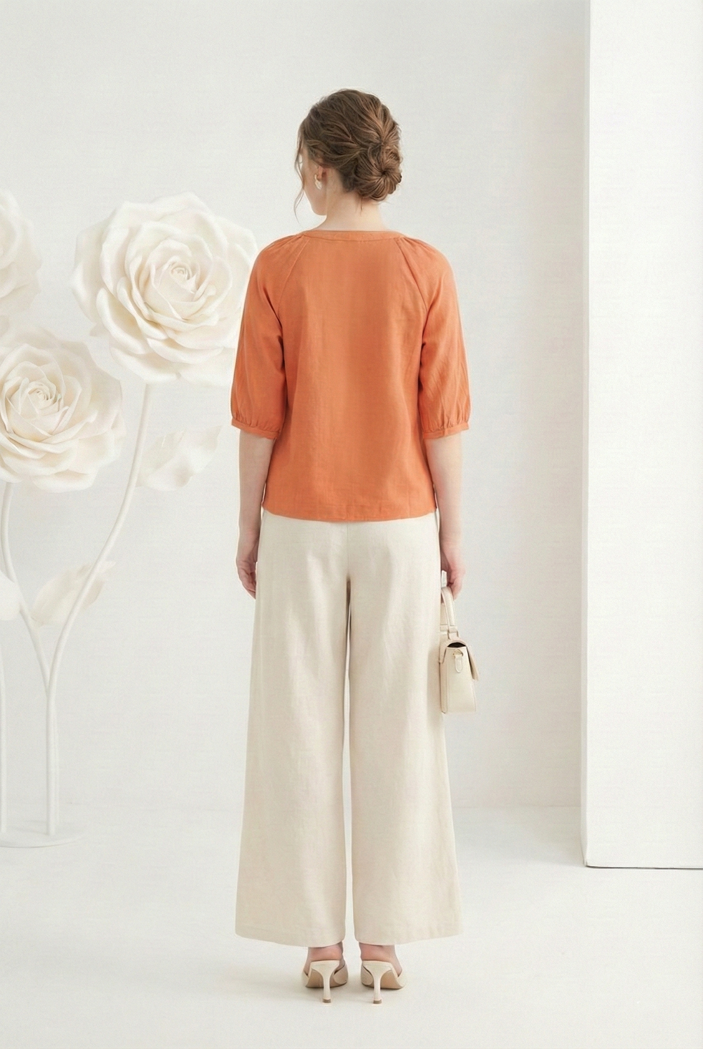 Áo tunic vải pha linen màu cam sữa dáng suông cổ cách điệu thiết kế MAZANO 1HB2SAS050CA_thumbnail_6