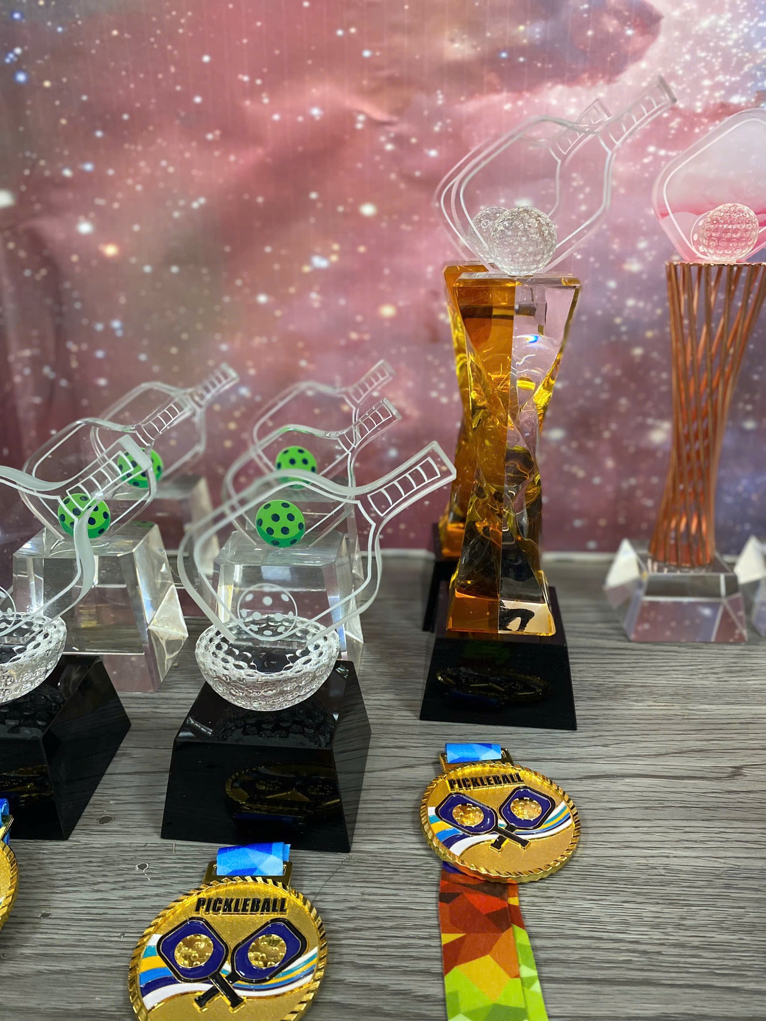 Cúp pha lê thể thao mix kim loại _thumbnail_4