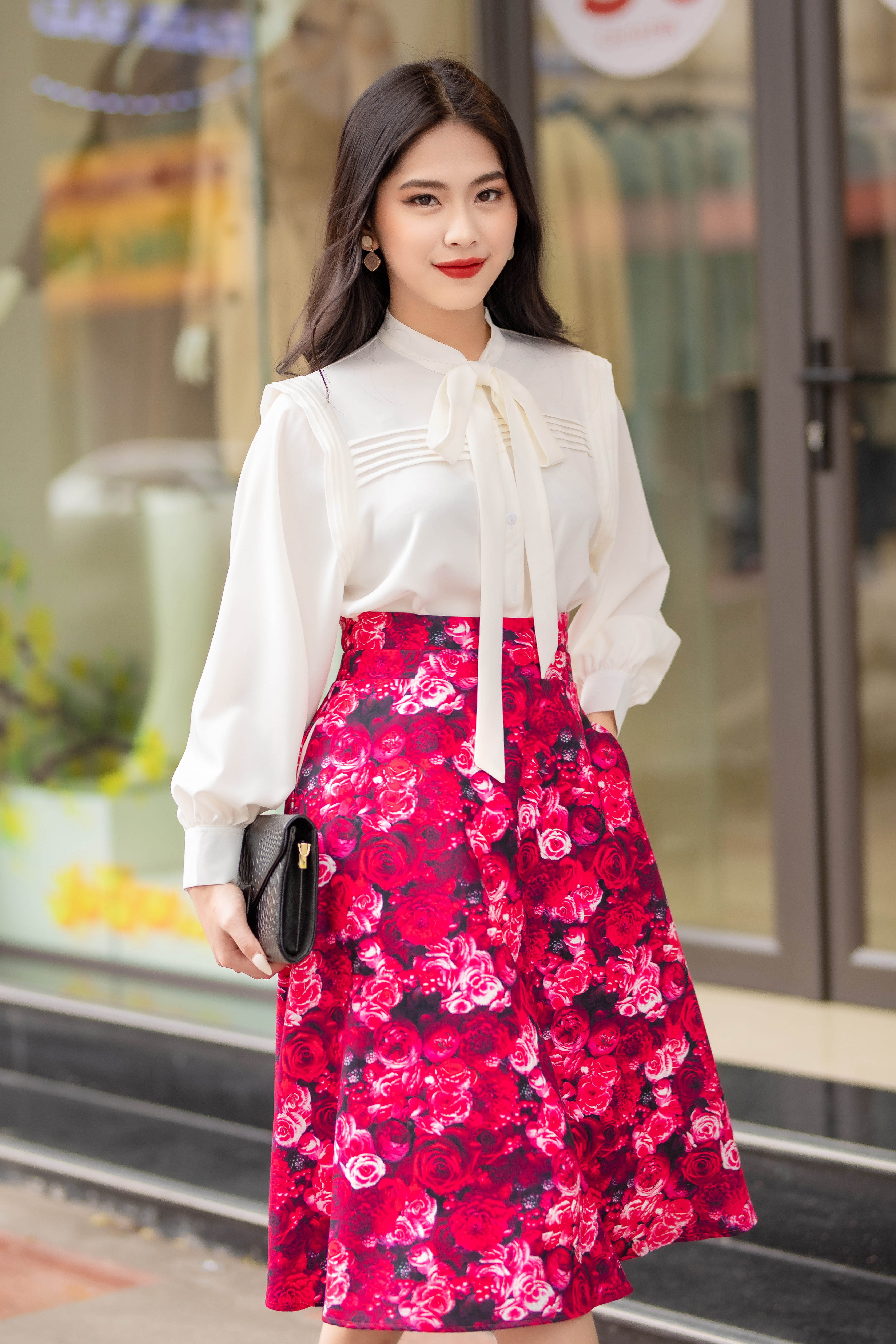 Áo sơ mi xếp ly cổ nơ màu trắng - Lena Shirt