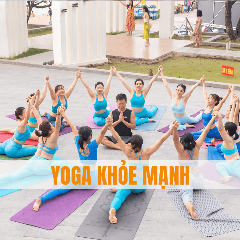 12 tháng Yoga