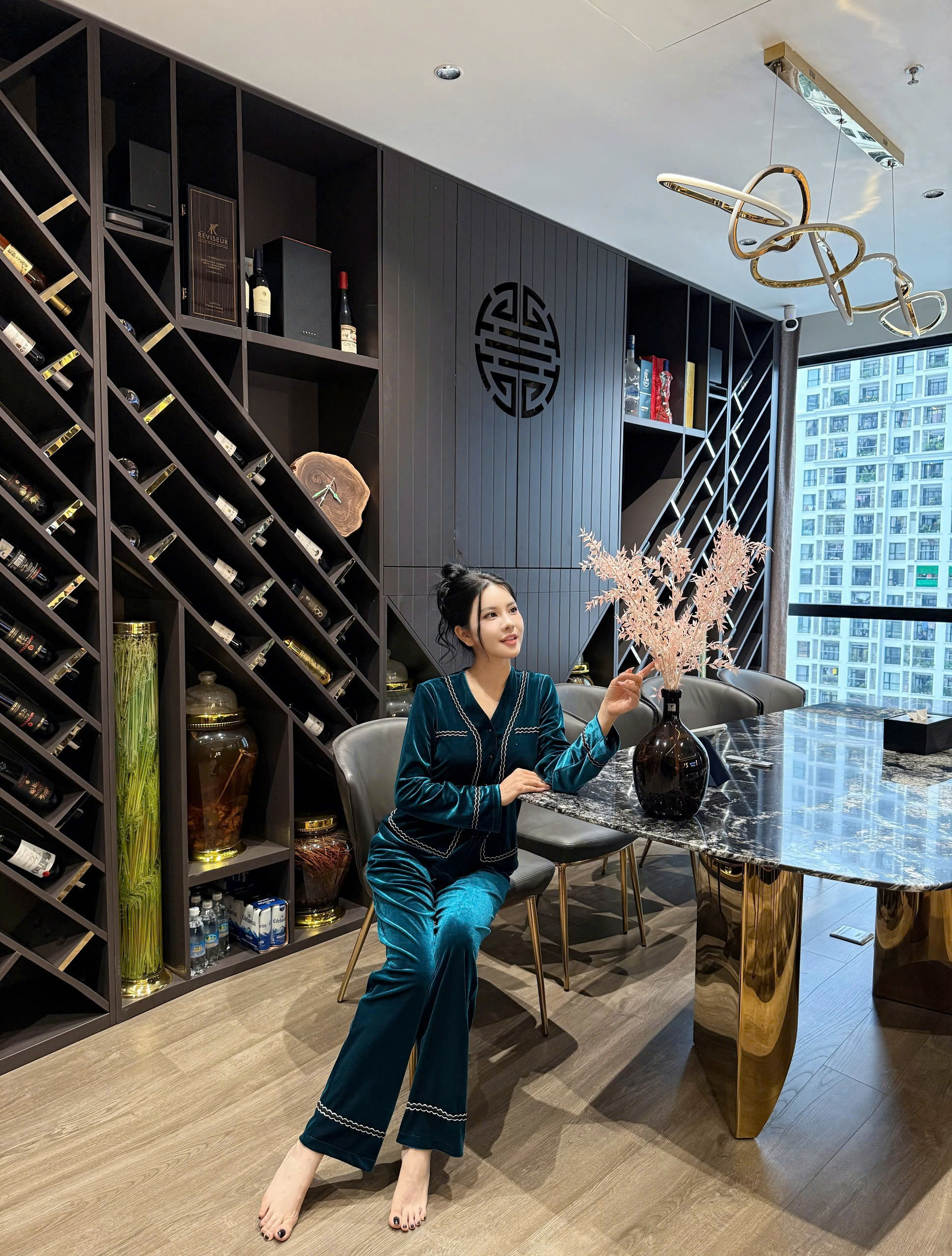 Bộ nhung áo dài, quần dài BN579