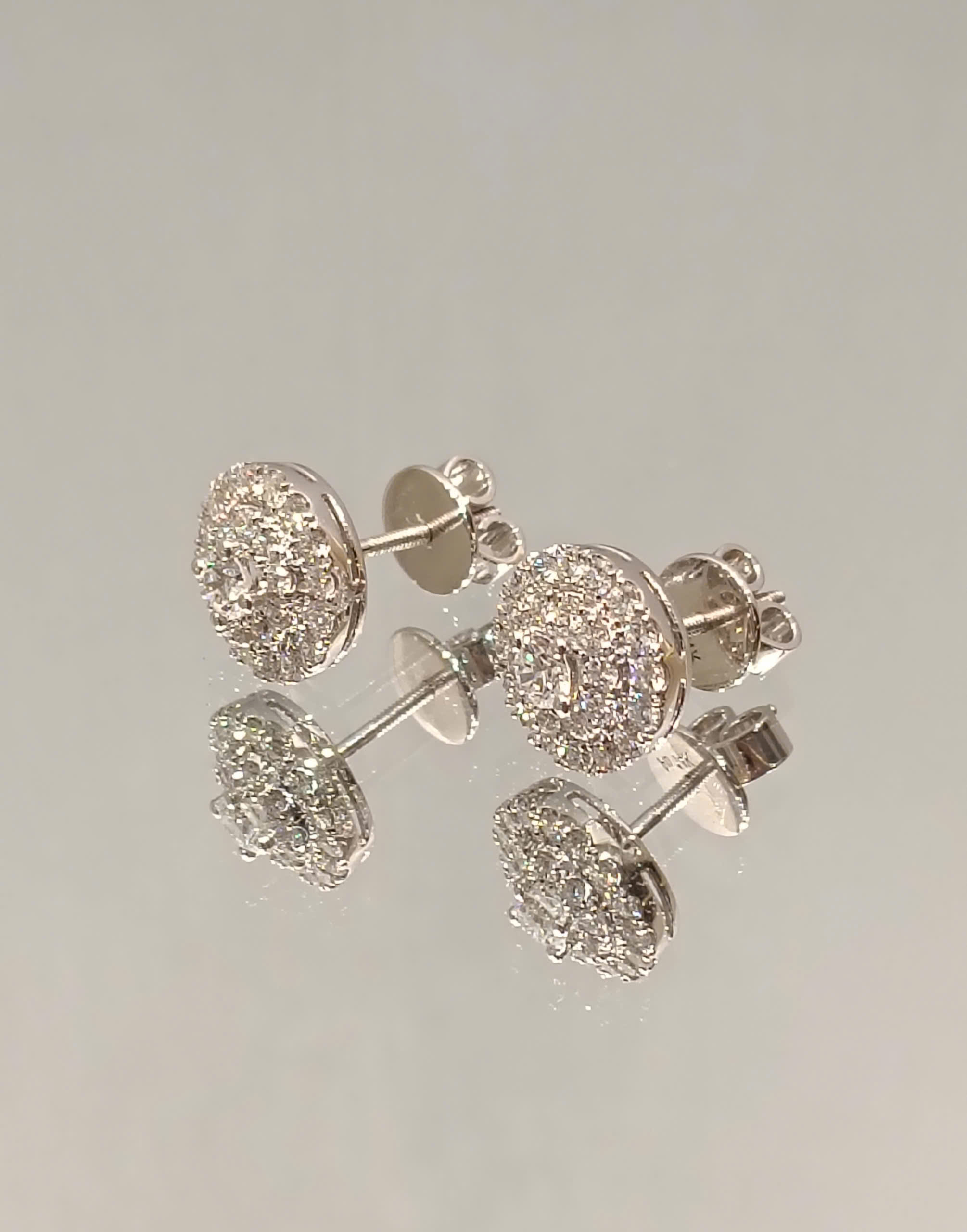 Hoa Tai Halo Chủ 3.2Ly_thumbnail_2