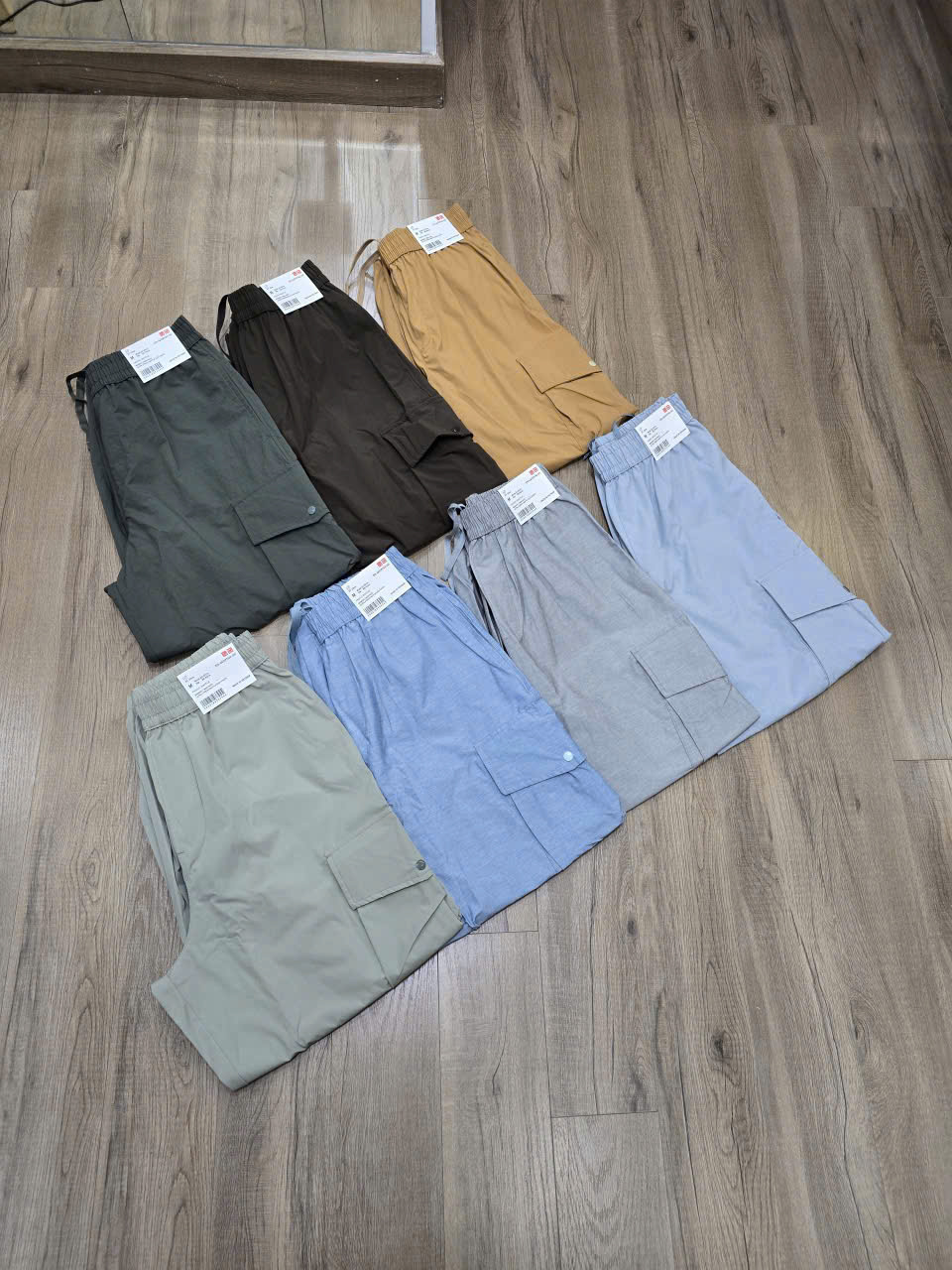 HQ259 Quần dù lưng thun nữ ( ĐEN )