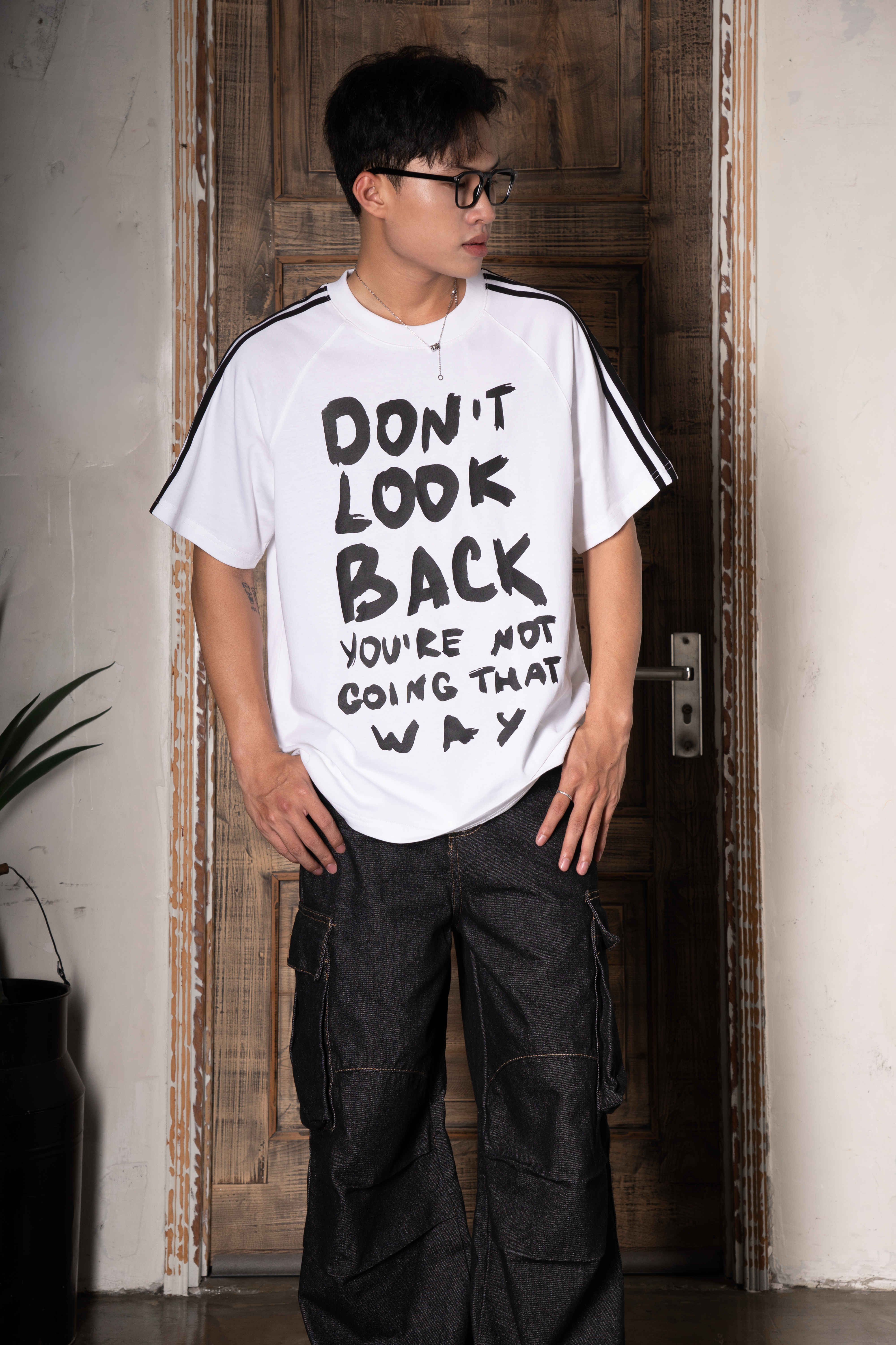 Áo thun unisex NEW VIBE 2 màu dành cho nam và nữ _thumbnail_4