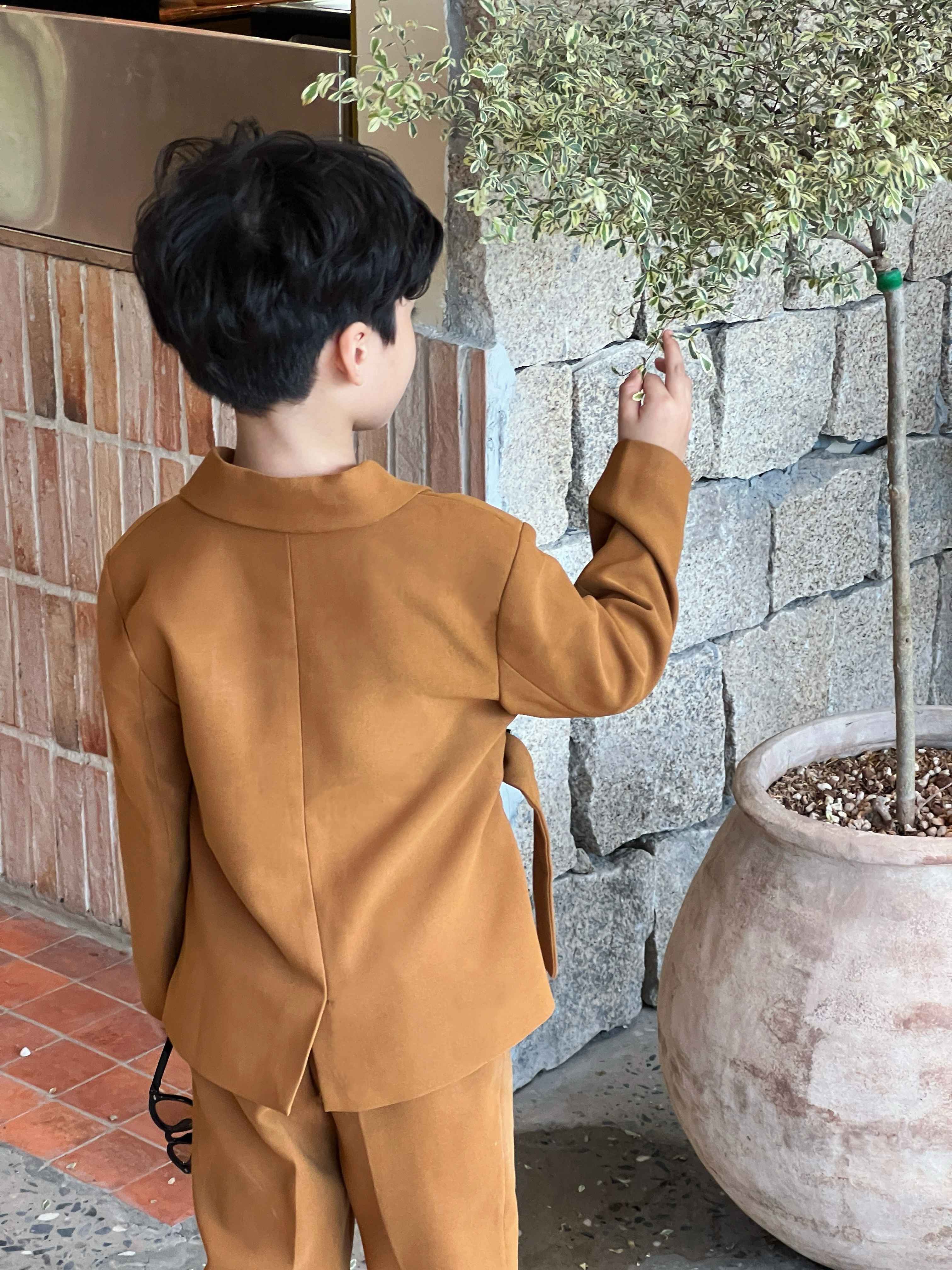 Bộ vest vạt lệch bé trai_thumbnail_3