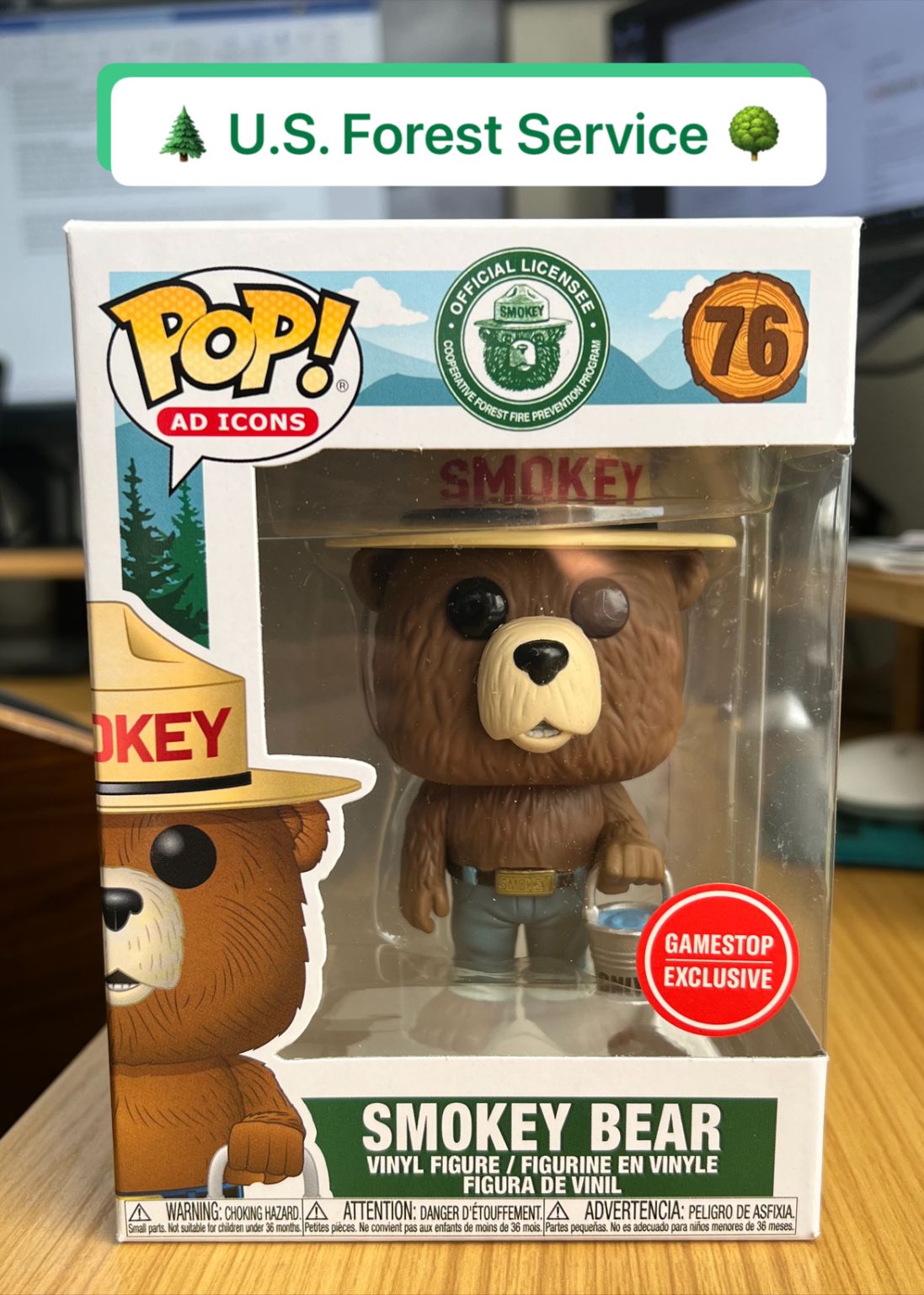 Mô hình gấu Smoke Bear_thumbnail_5