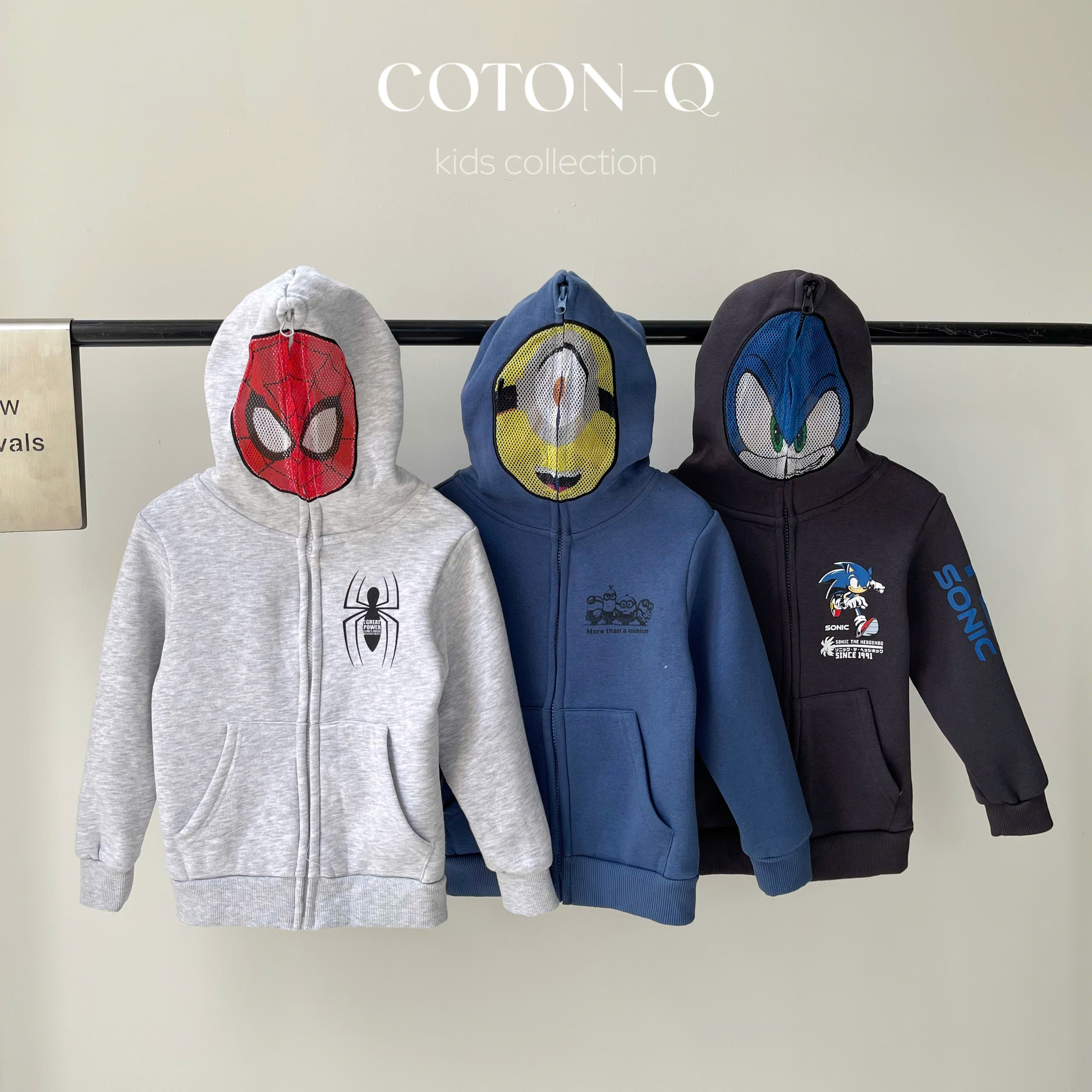 E74 Áo khoác bé xịn ( CHUỘT )