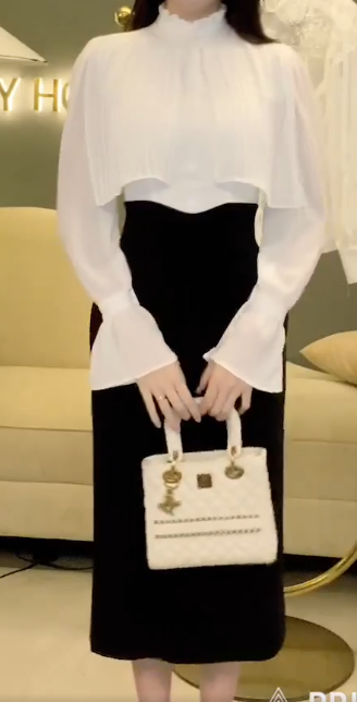 Đầm Bút Chì Phối Vạt Tay Loe_thumbnail_9