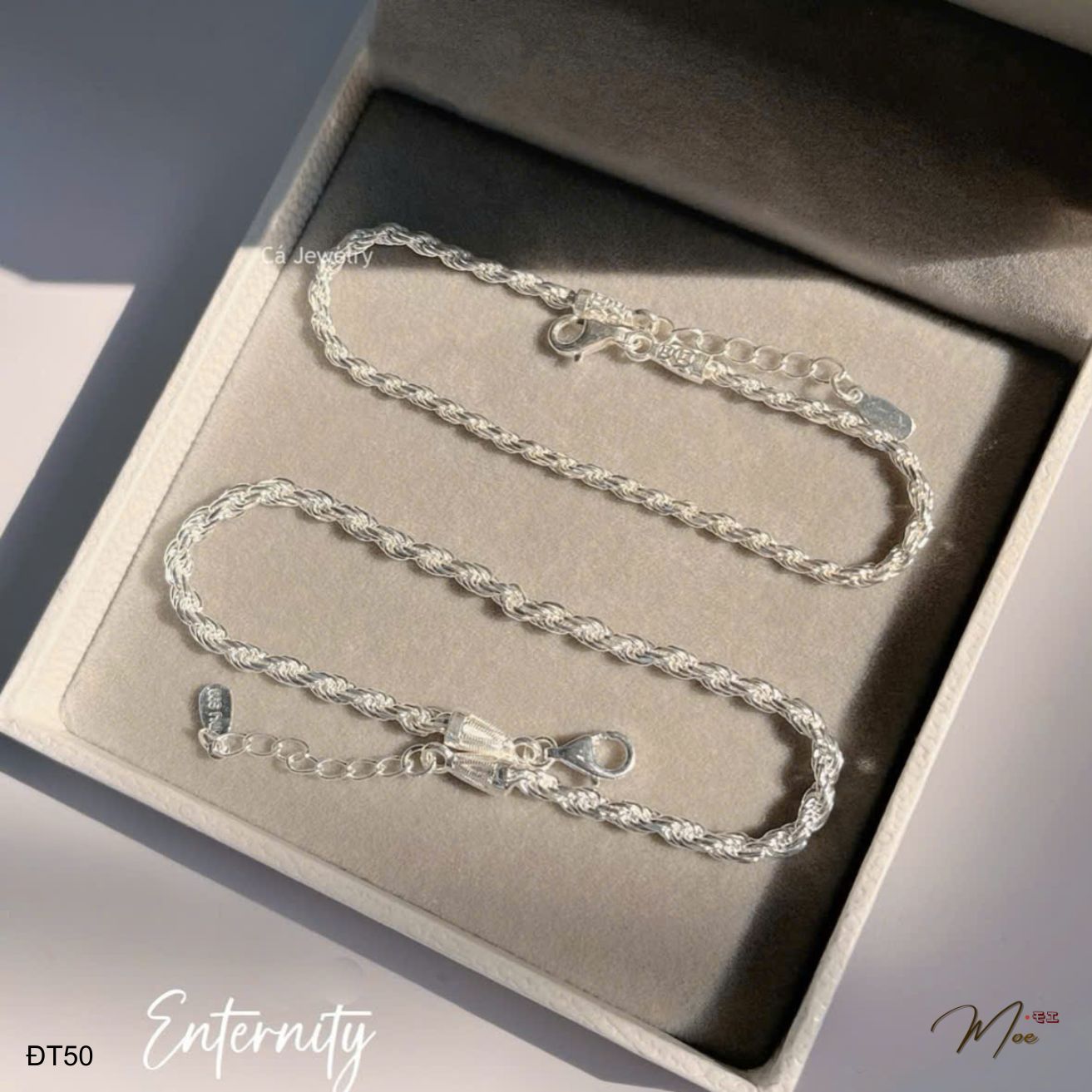 ĐT50 - Lắc tay đôi xoắn kép vô cực (mix charm treo)