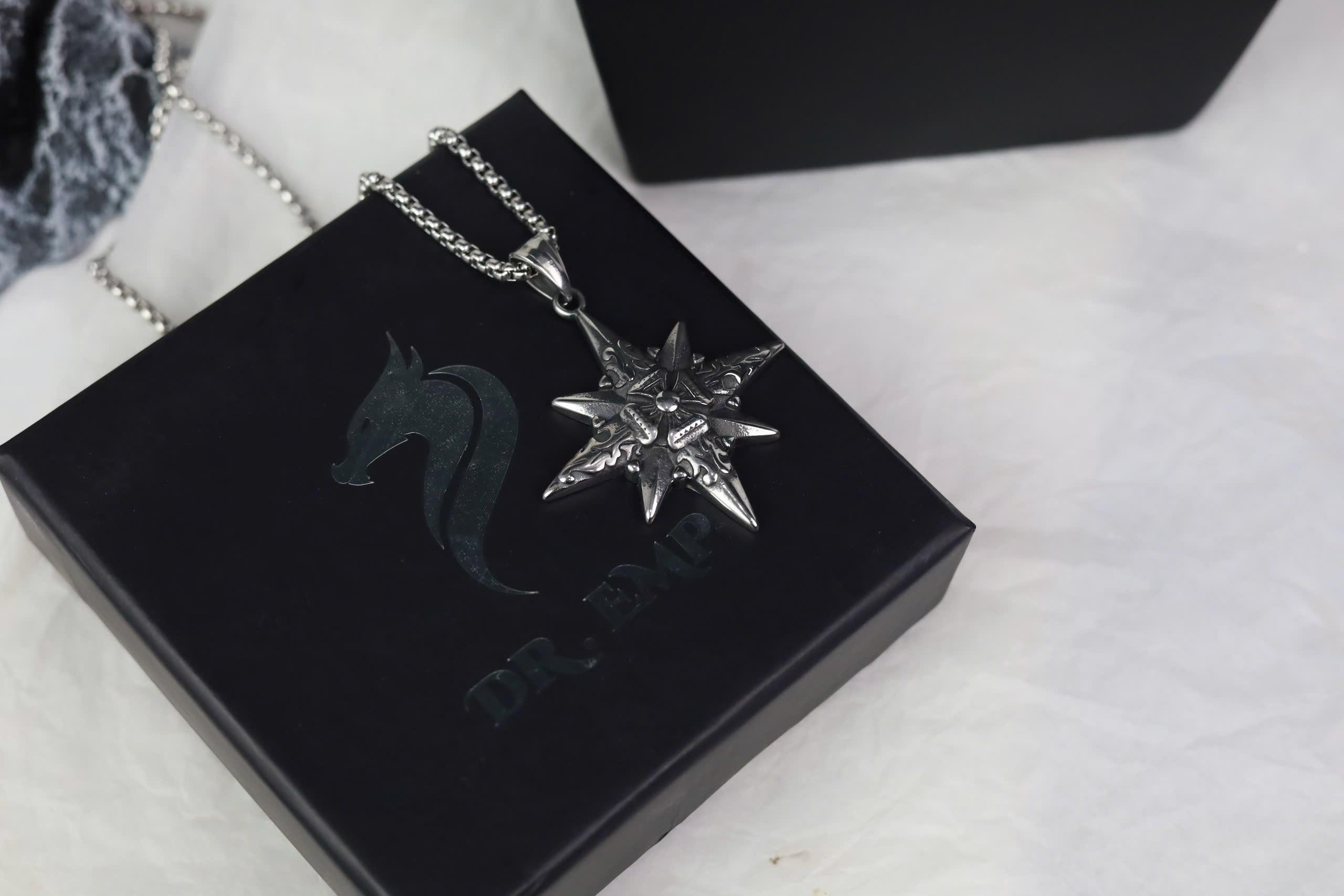 Vòng cổ titan mặt trời phong cách Gothic_thumbnail_4