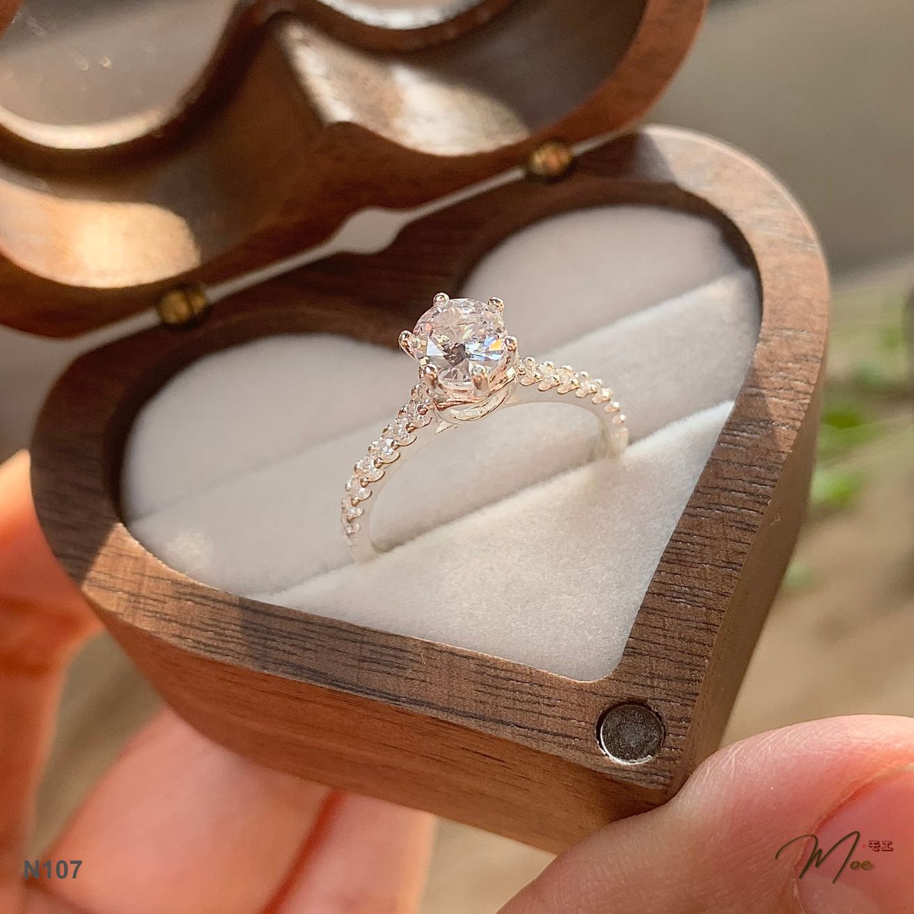 N107 - Nhẫn đá chủ cầu hôn trái tim_thumbnail_2