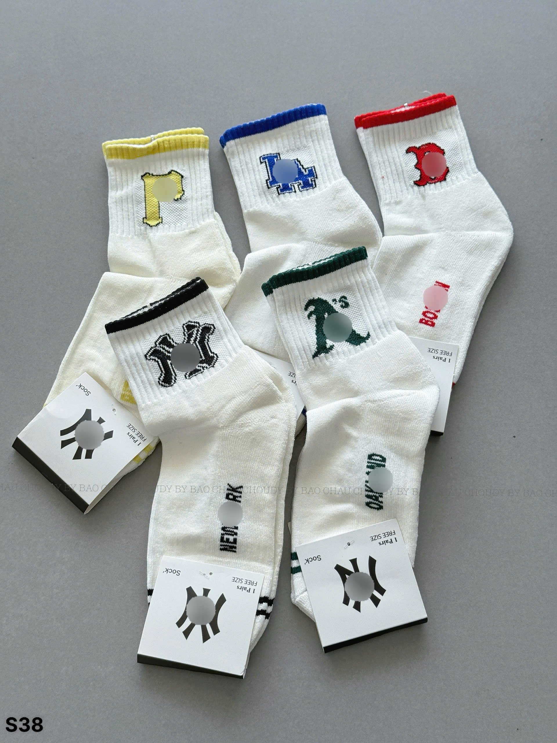 S38 SET 3 ĐÔI TẤT