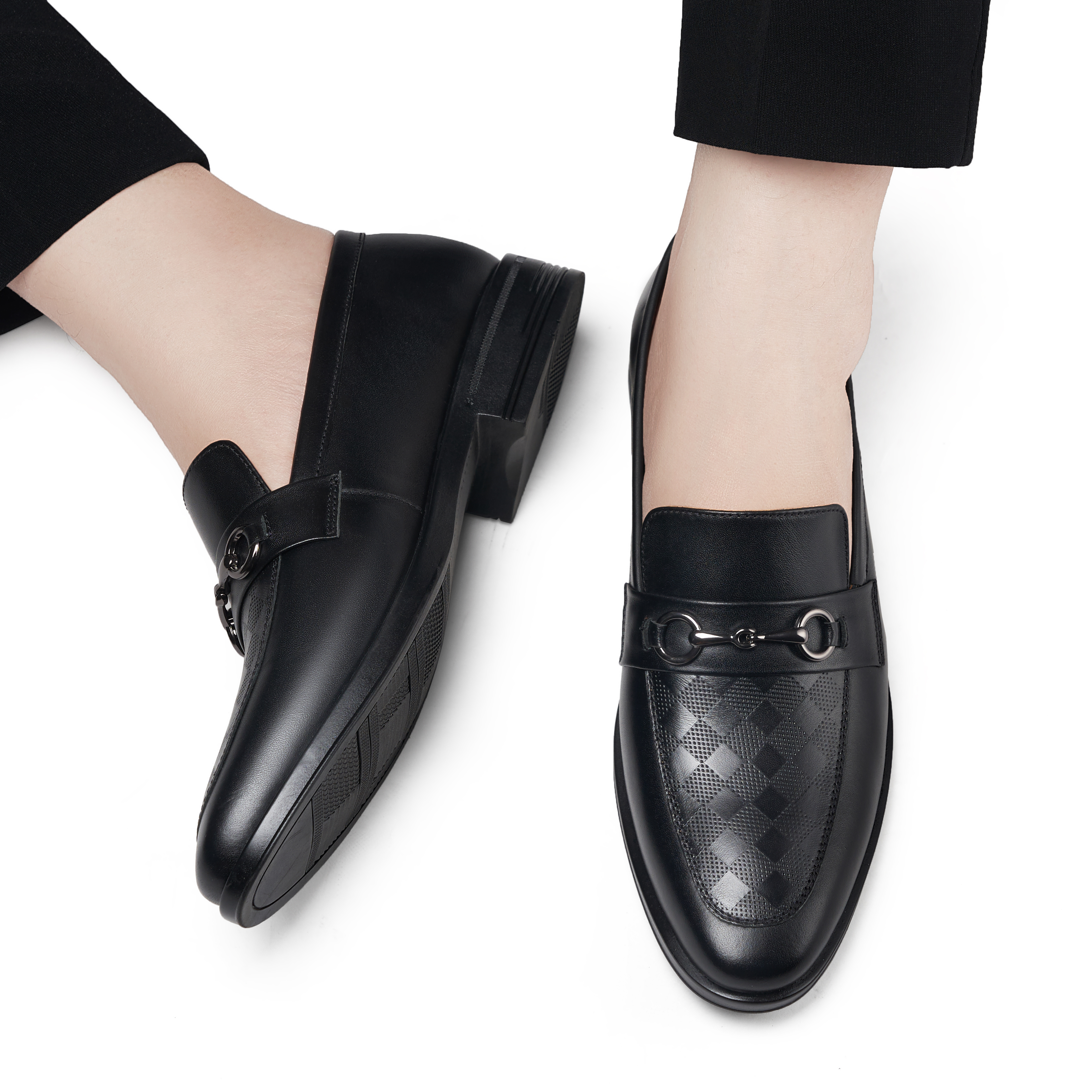 TM-GT558_thumbnail_3