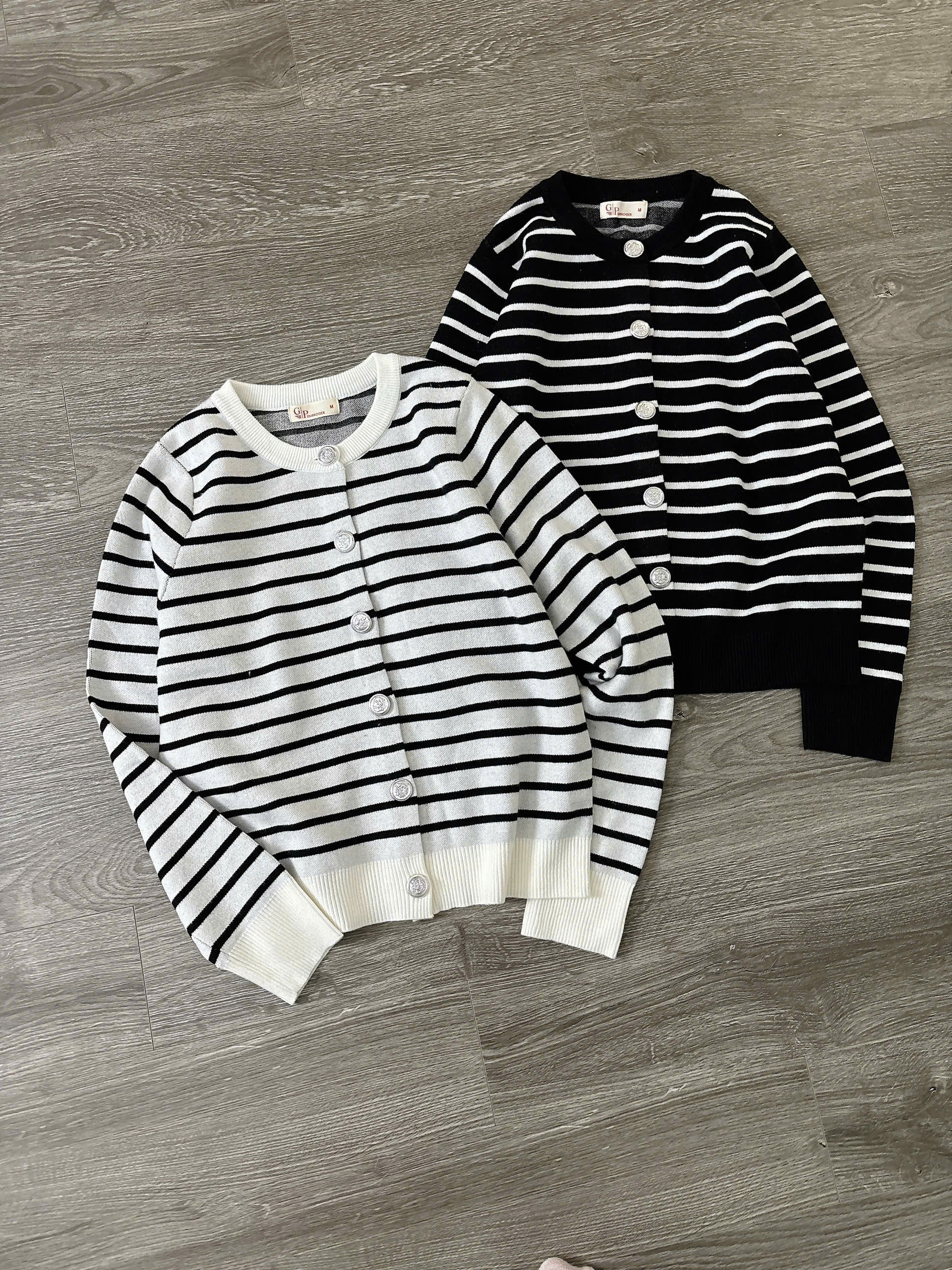 A791 ÁO DỆT KIM 2 MÀU_thumbnail_1