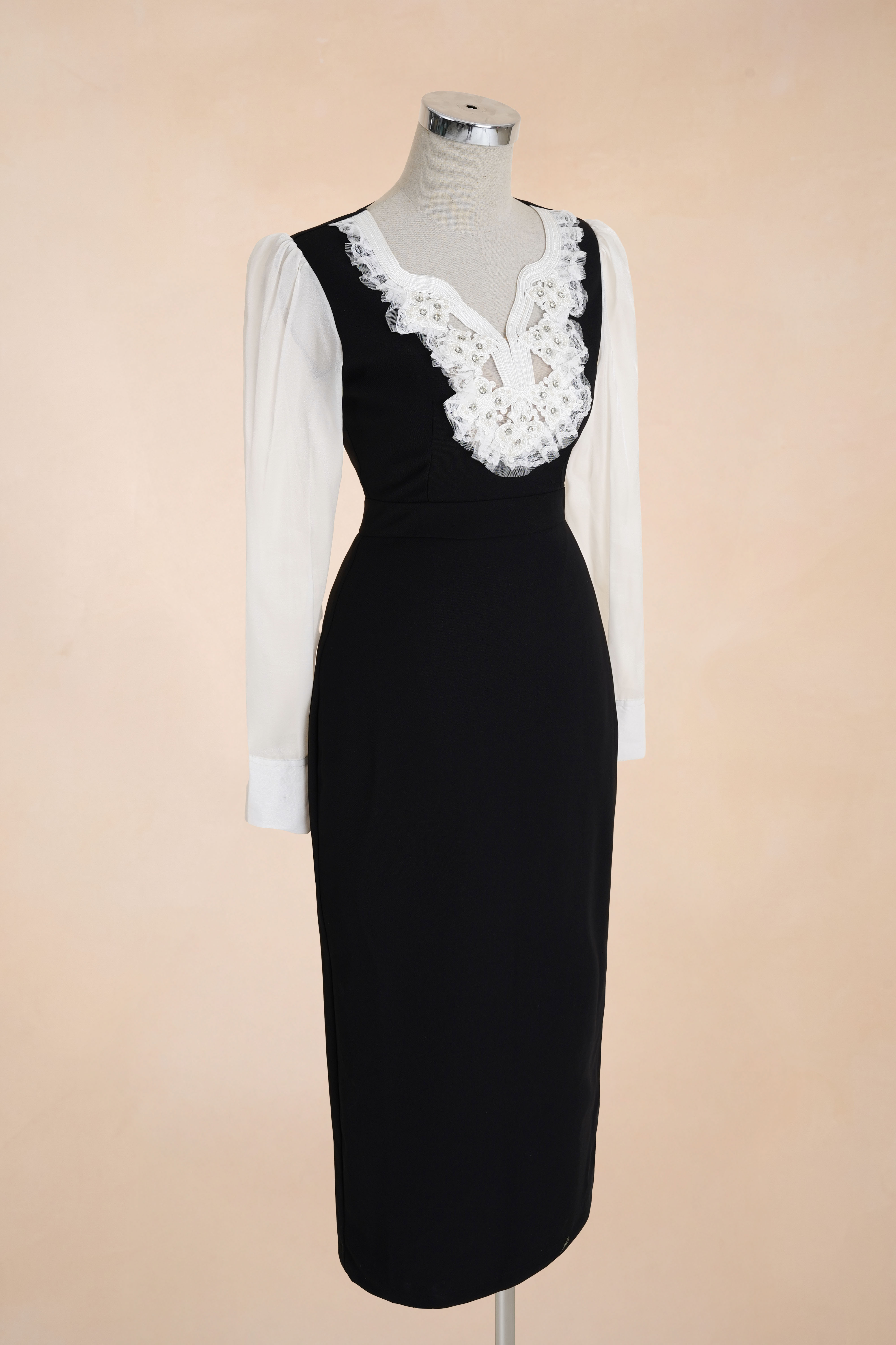 Đầm Bút Chì Phối Tay Tơ_thumbnail_2