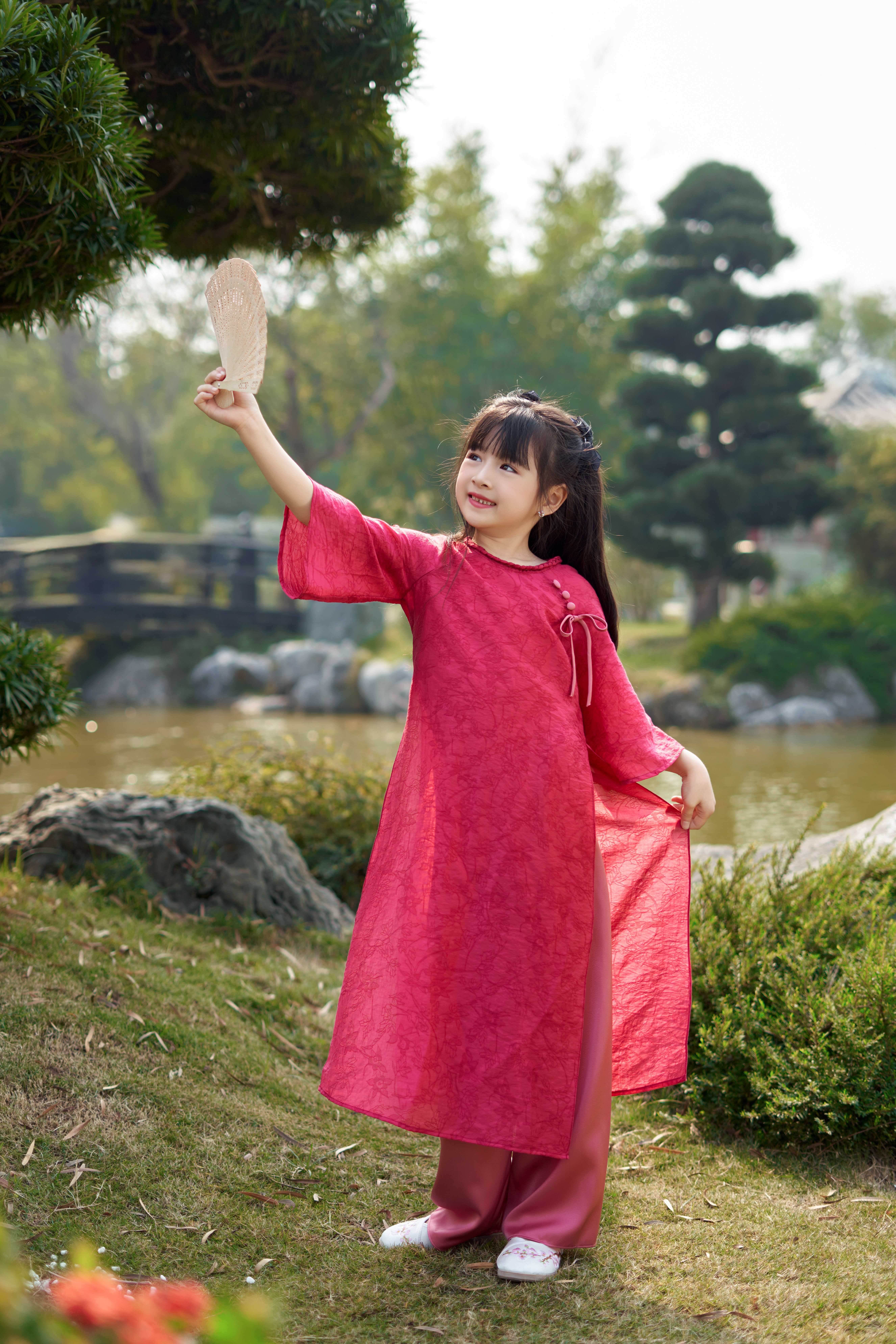 Set Áo Dài Thiên Di Bé Size 7-8