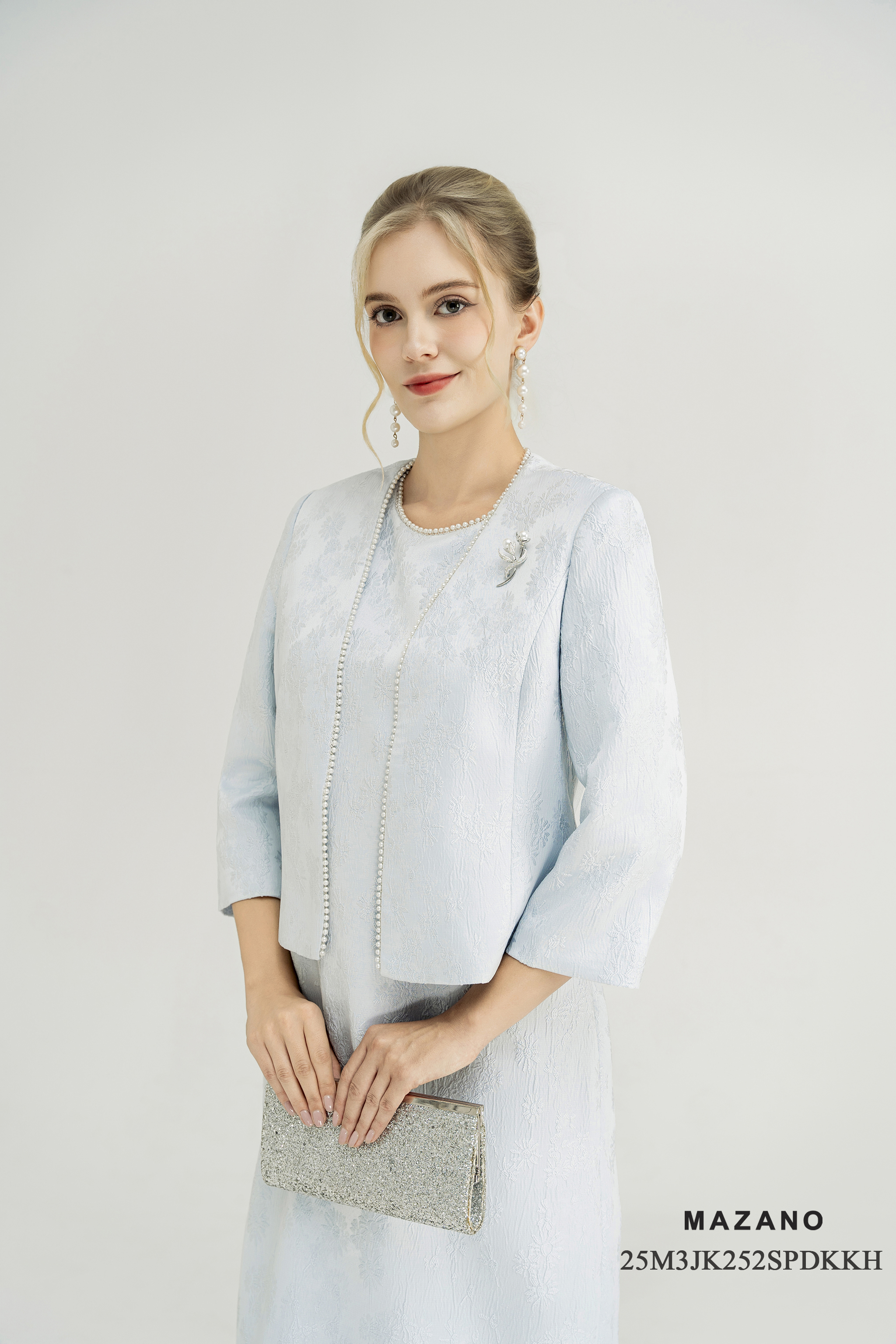 Áo khoác ngắn Suông Vải tafta gấm Họa tiết hoa chìm 3D Đính trang trí ngọc trai Dài dưới eo