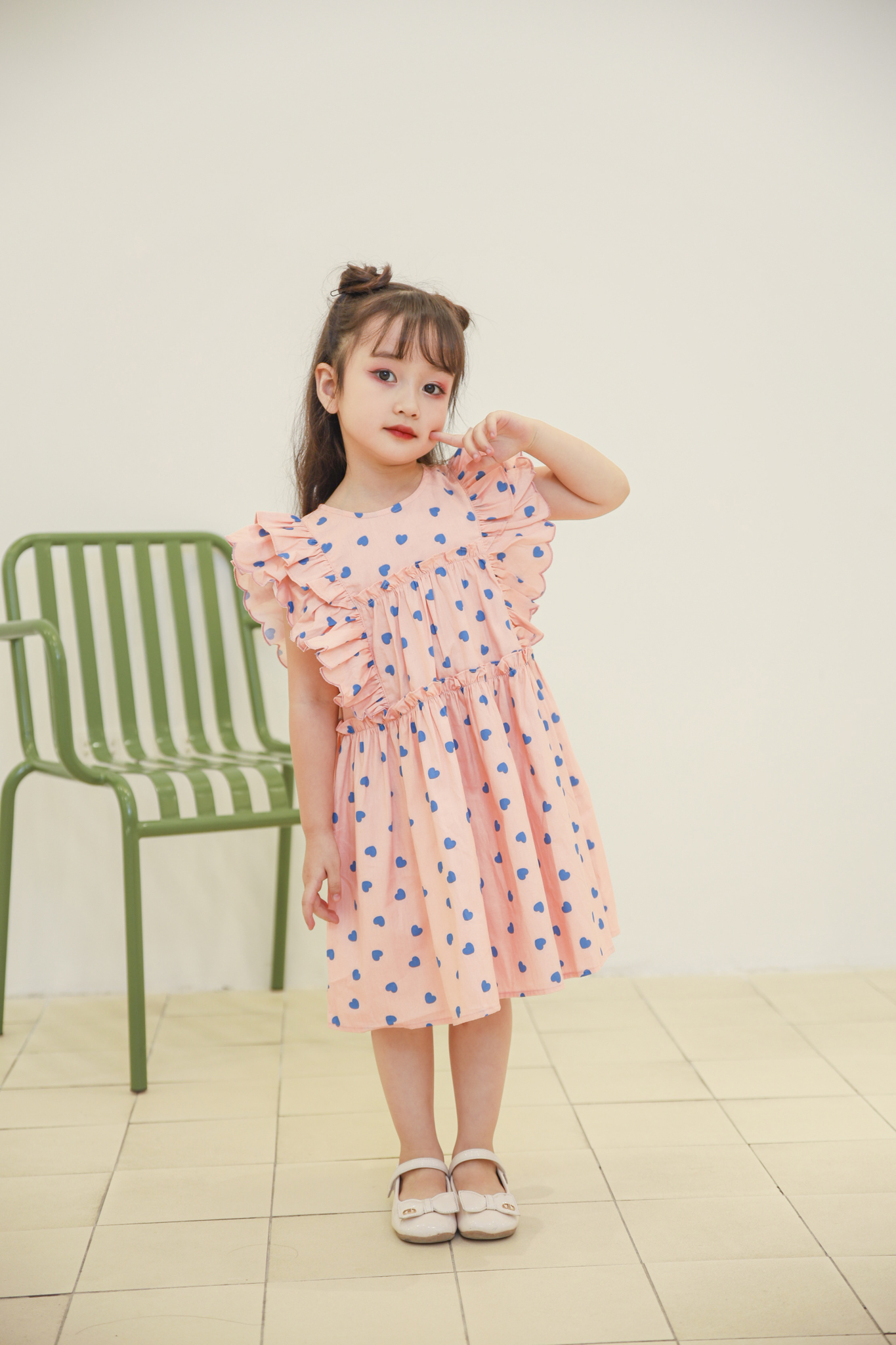 Đầm suông rộng bèo thêu cánh tiên_thumbnail_5