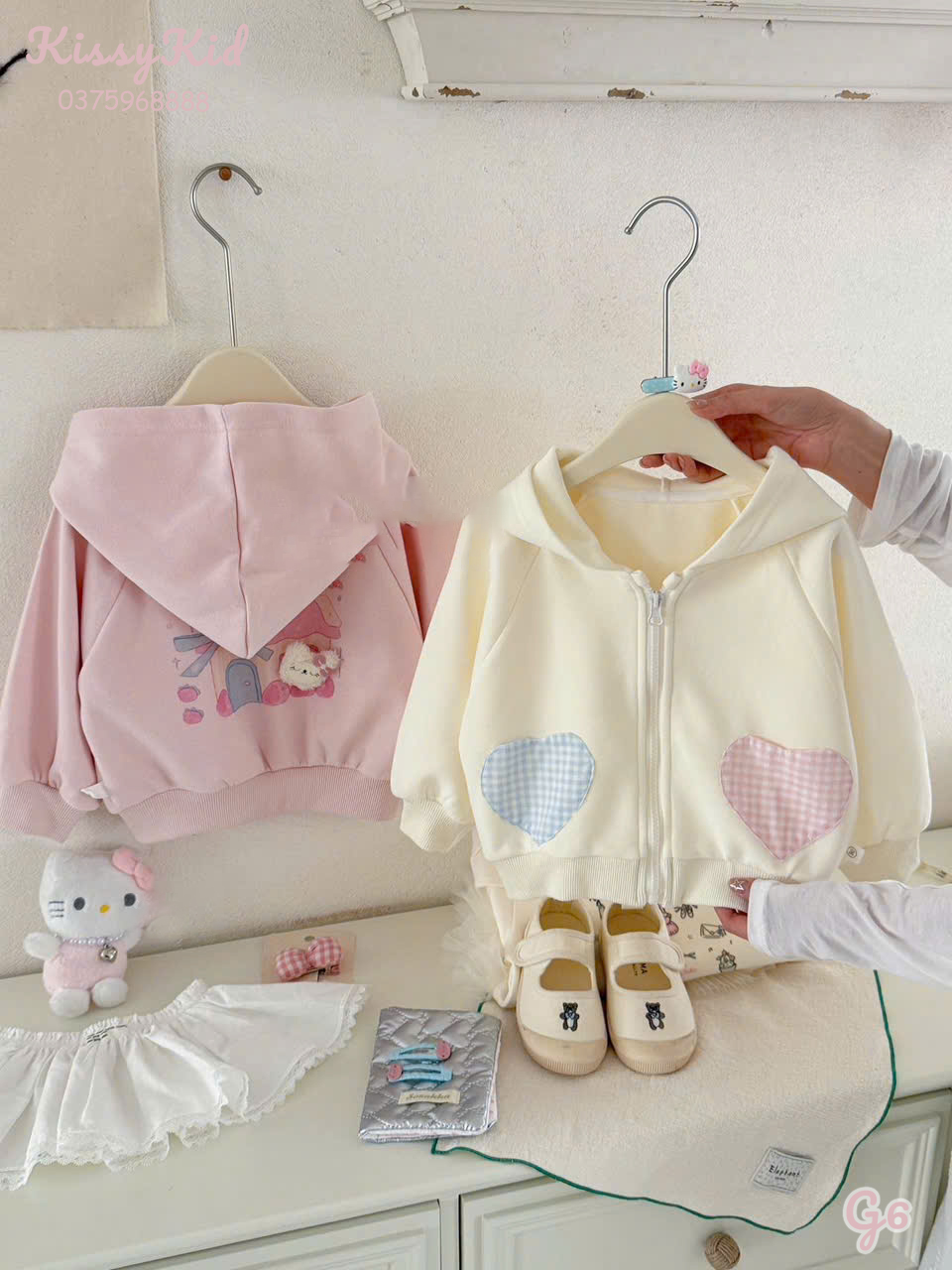 (G6) Áo khoác nỉ có mũ màu kem HLX_thumbnail_0